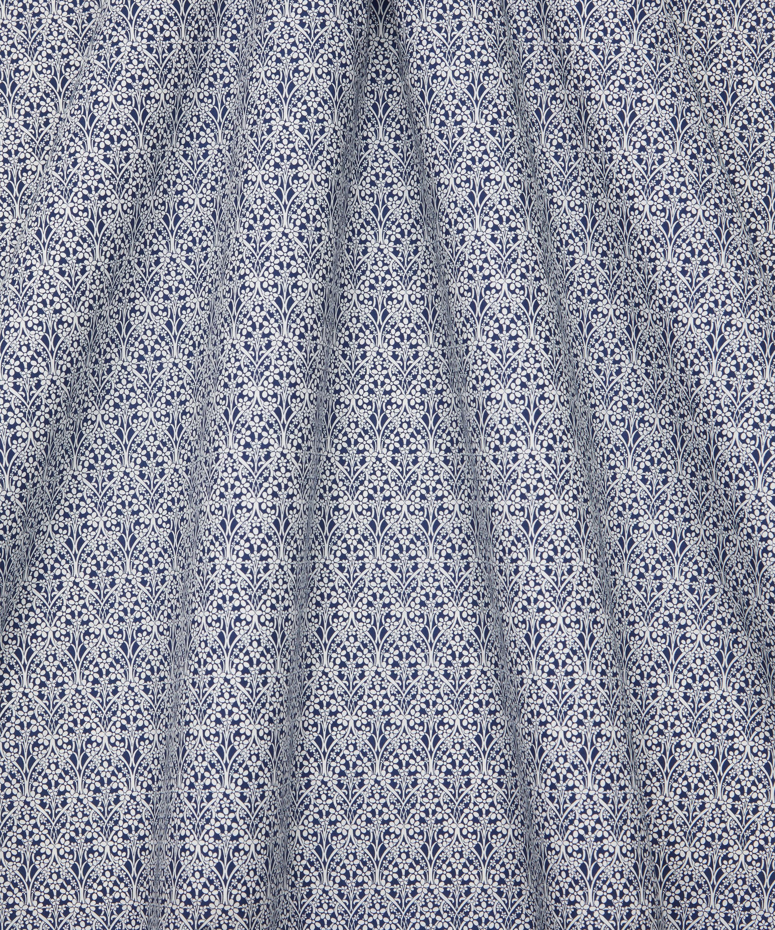 Liberty Fabrics - Iona Star Cotton Poplin image number 2