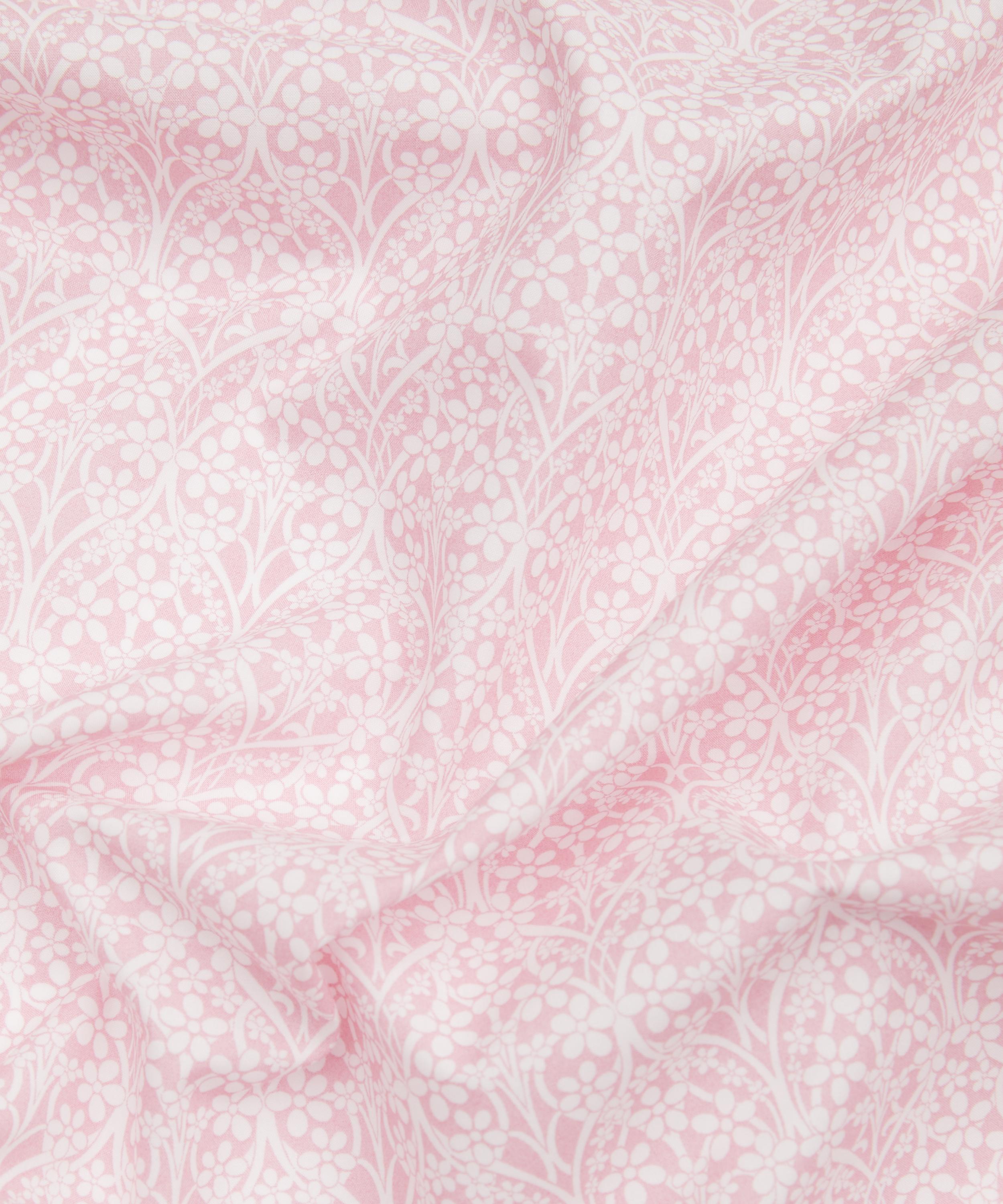Liberty Fabrics - Iona Star Cotton Poplin image number 3