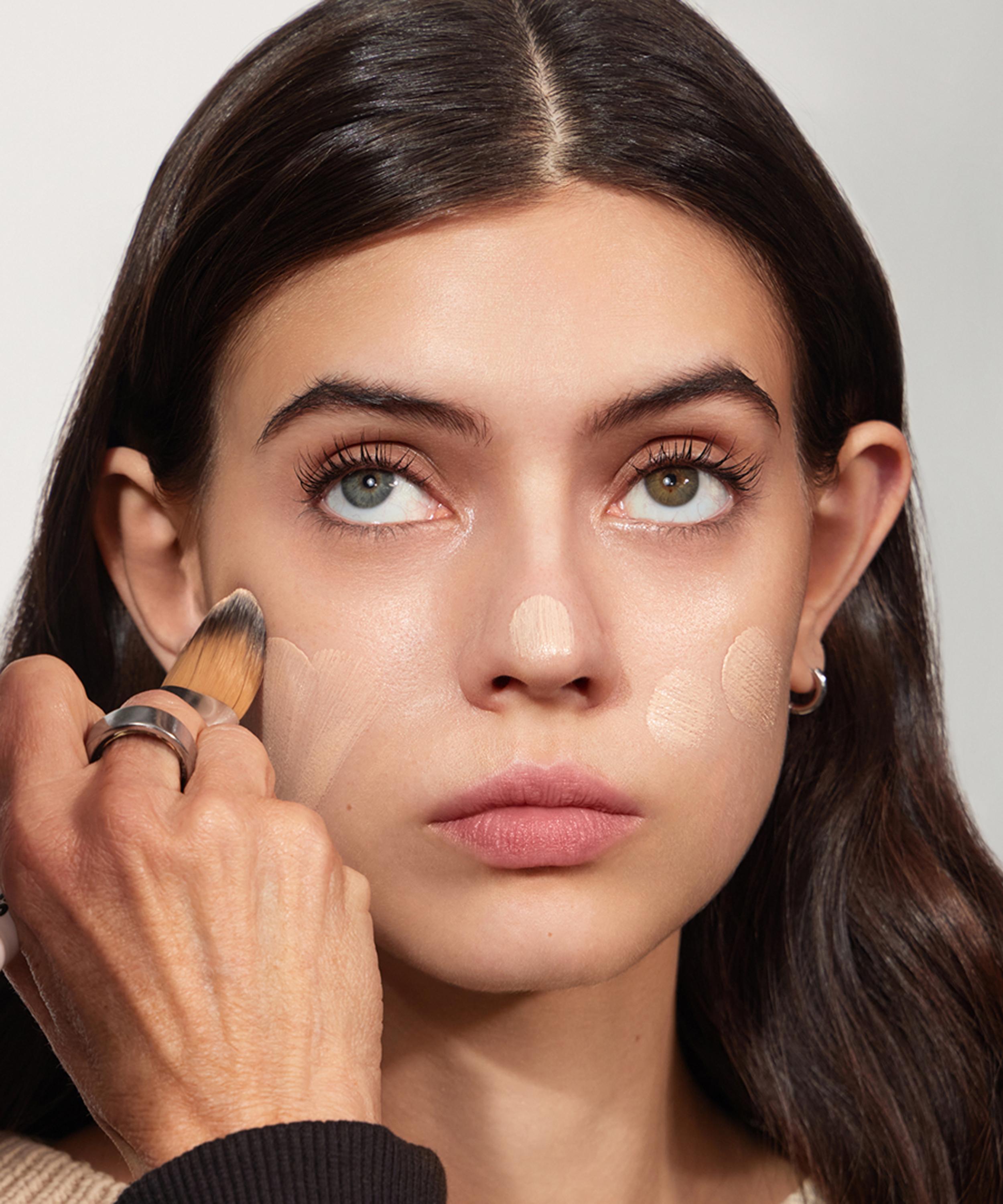 Jones Road - Just Enough Tinted Moisturiser 50ml image number 2
