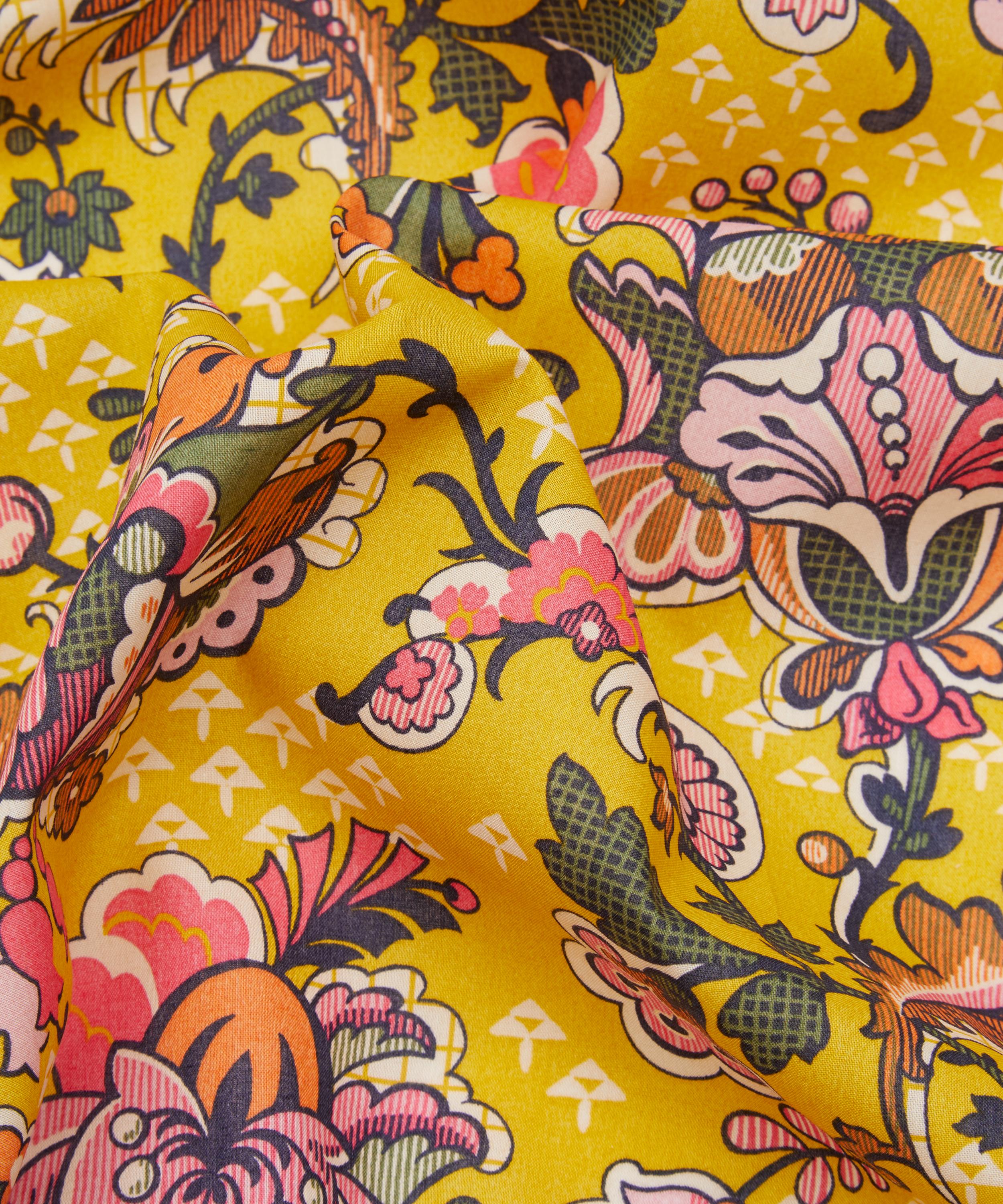 Liberty Fabrics - Weavers’ Wonder Tana Lawn™ Cotton image number 3