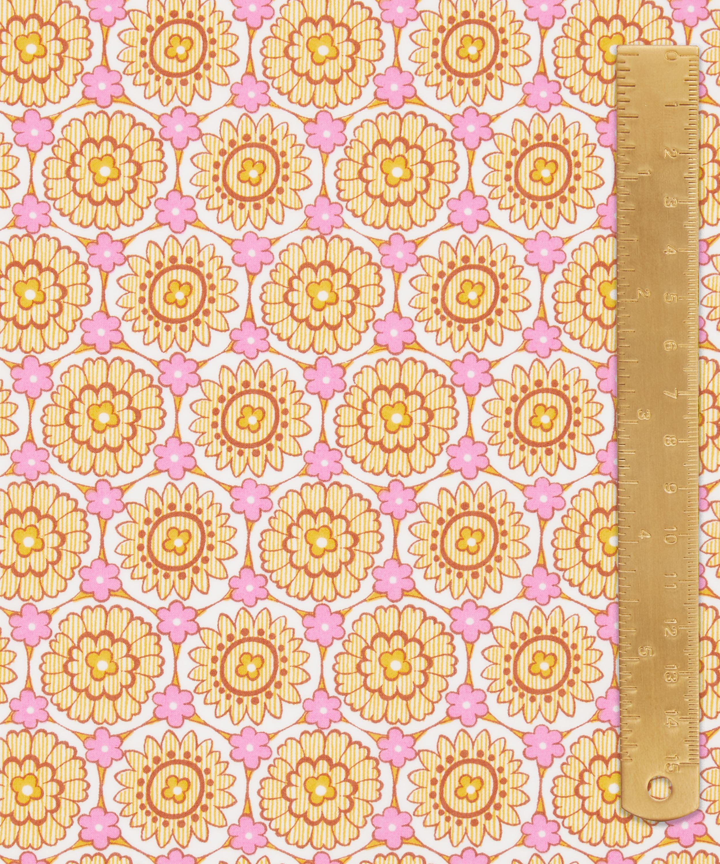 Liberty Fabrics - Inez Mio Tana Lawn™ Cotton image number 4
