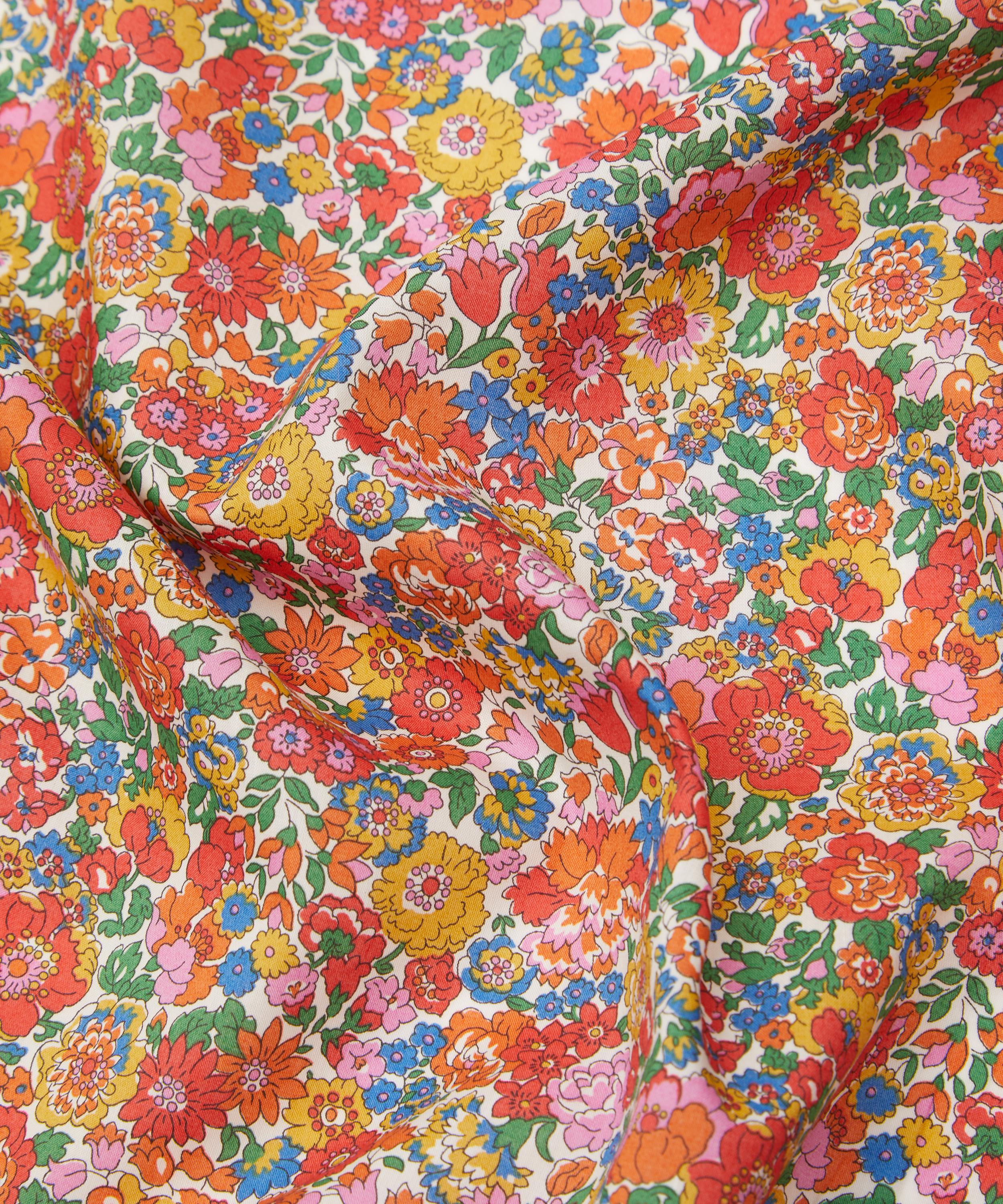 Liberty Fabrics - Nell Annie and May Tana Lawn™ Cotton image number 3