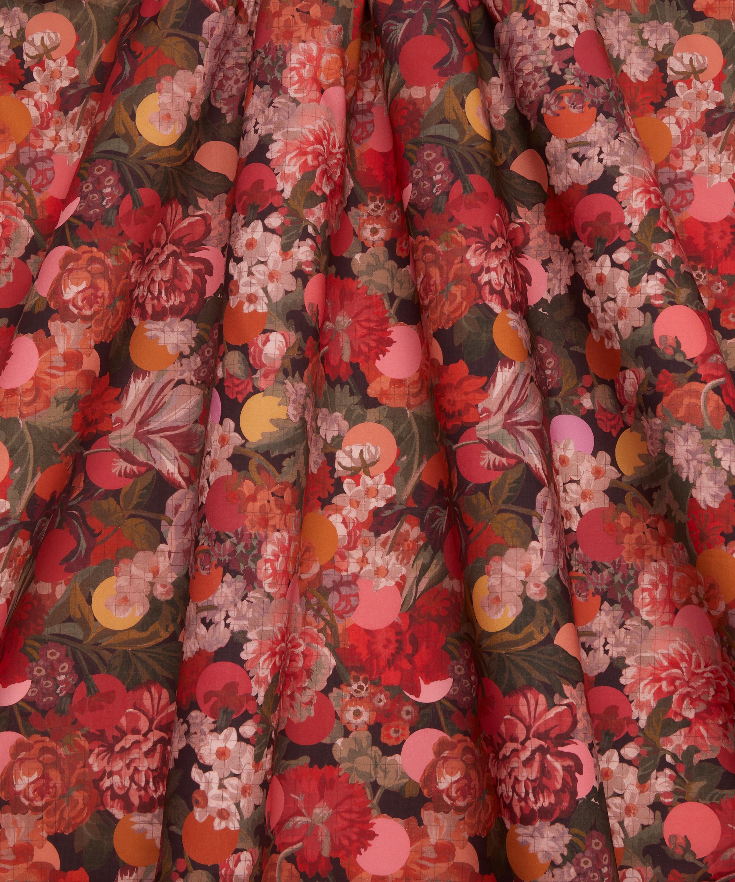 Liberty Fabrics - Myrtle and Mary Tana Lawn™ Cotton image number 2