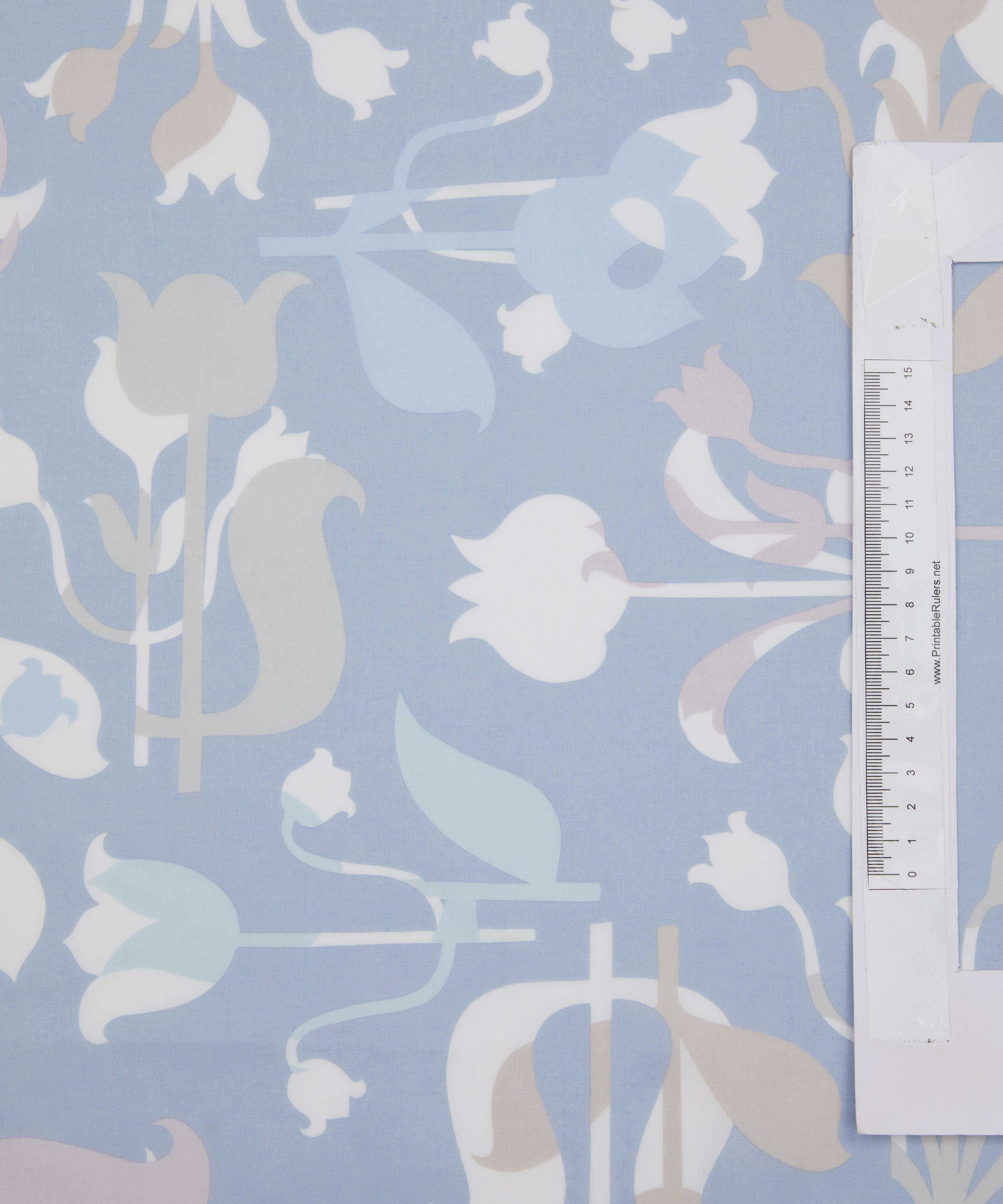Liberty Fabrics - Floral Frieze Tana Lawn™ Cotton image number 4
