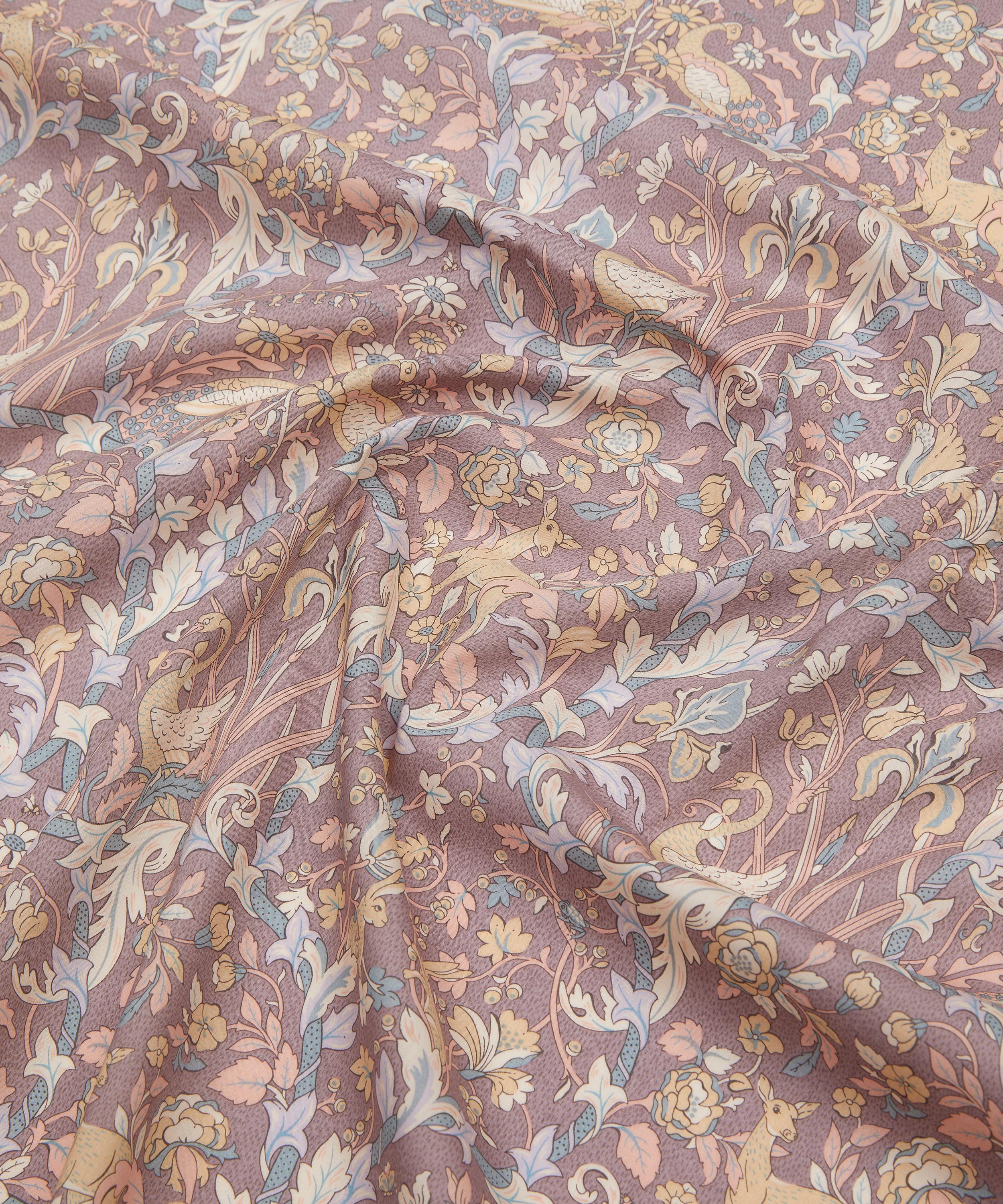 Liberty Fabrics - Joan Tana Lawn&trade; Cotton image number 3