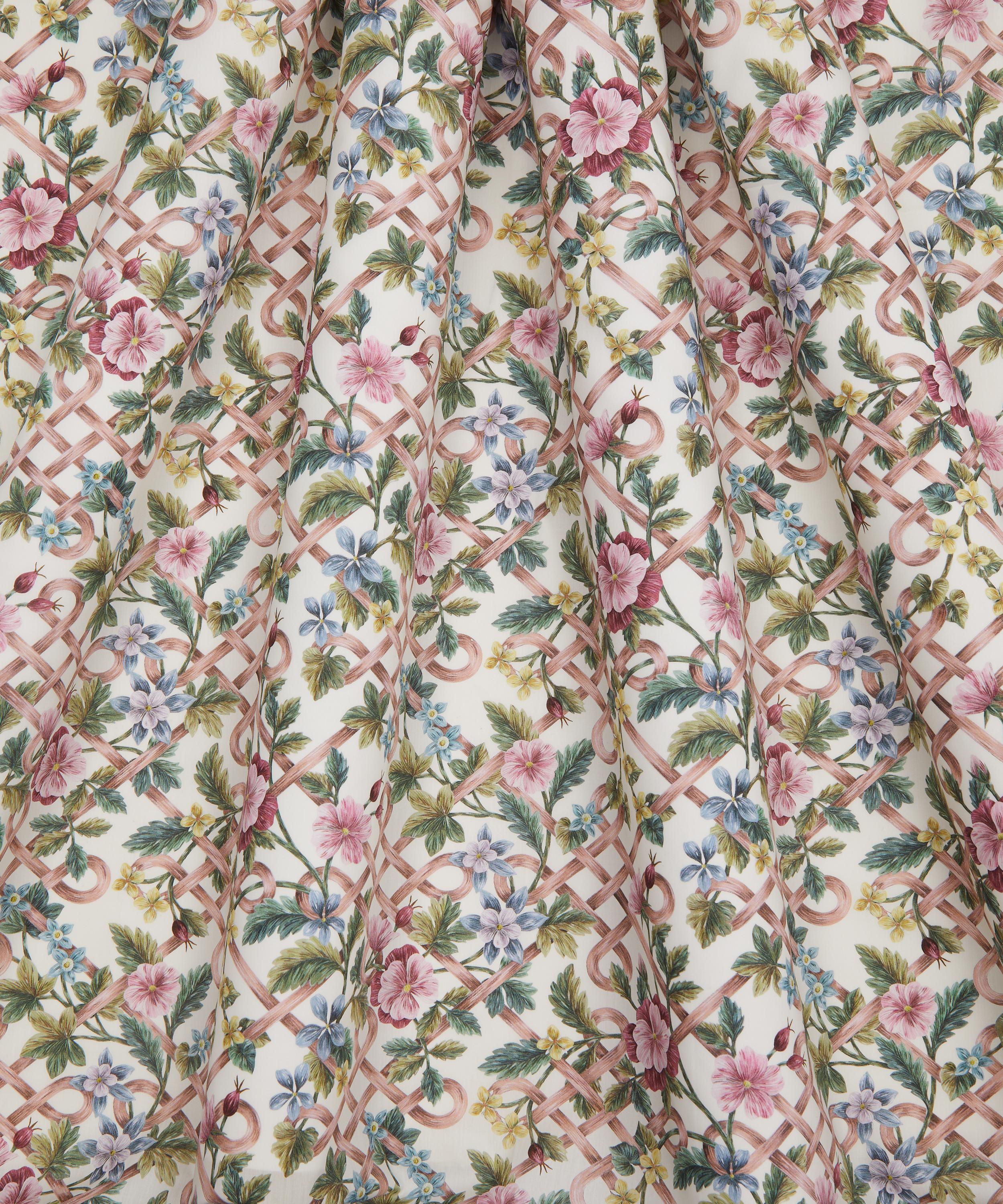 Liberty Fabrics - Botanical Knot Tana Lawn™ Cotton image number 2