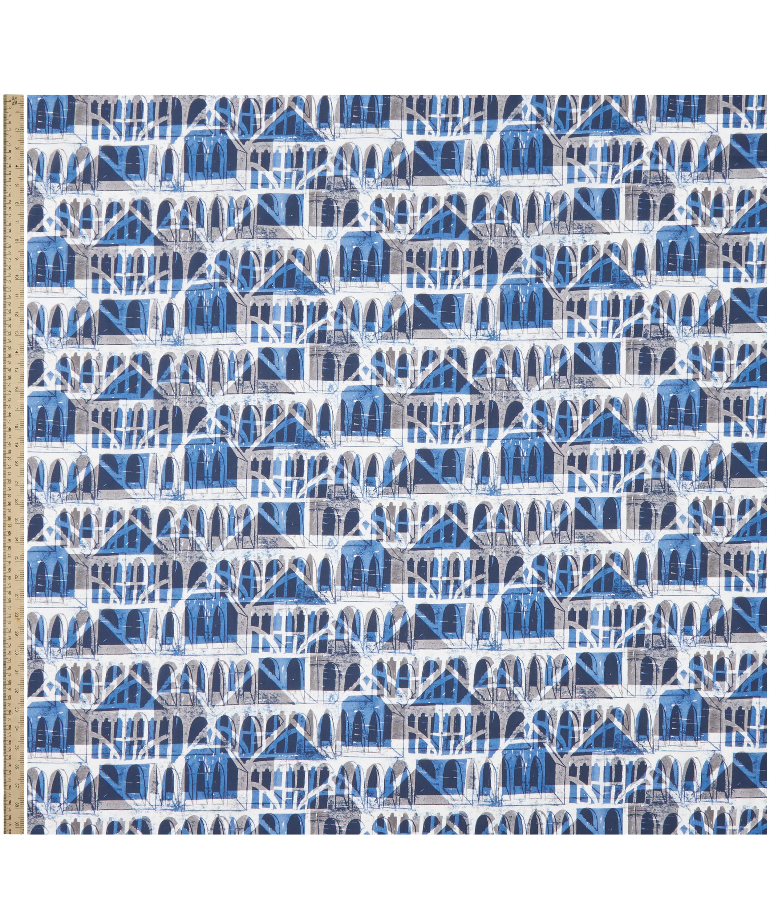 Liberty Fabrics - Havinden Tudor Tana Lawn™ Cotton image number 1