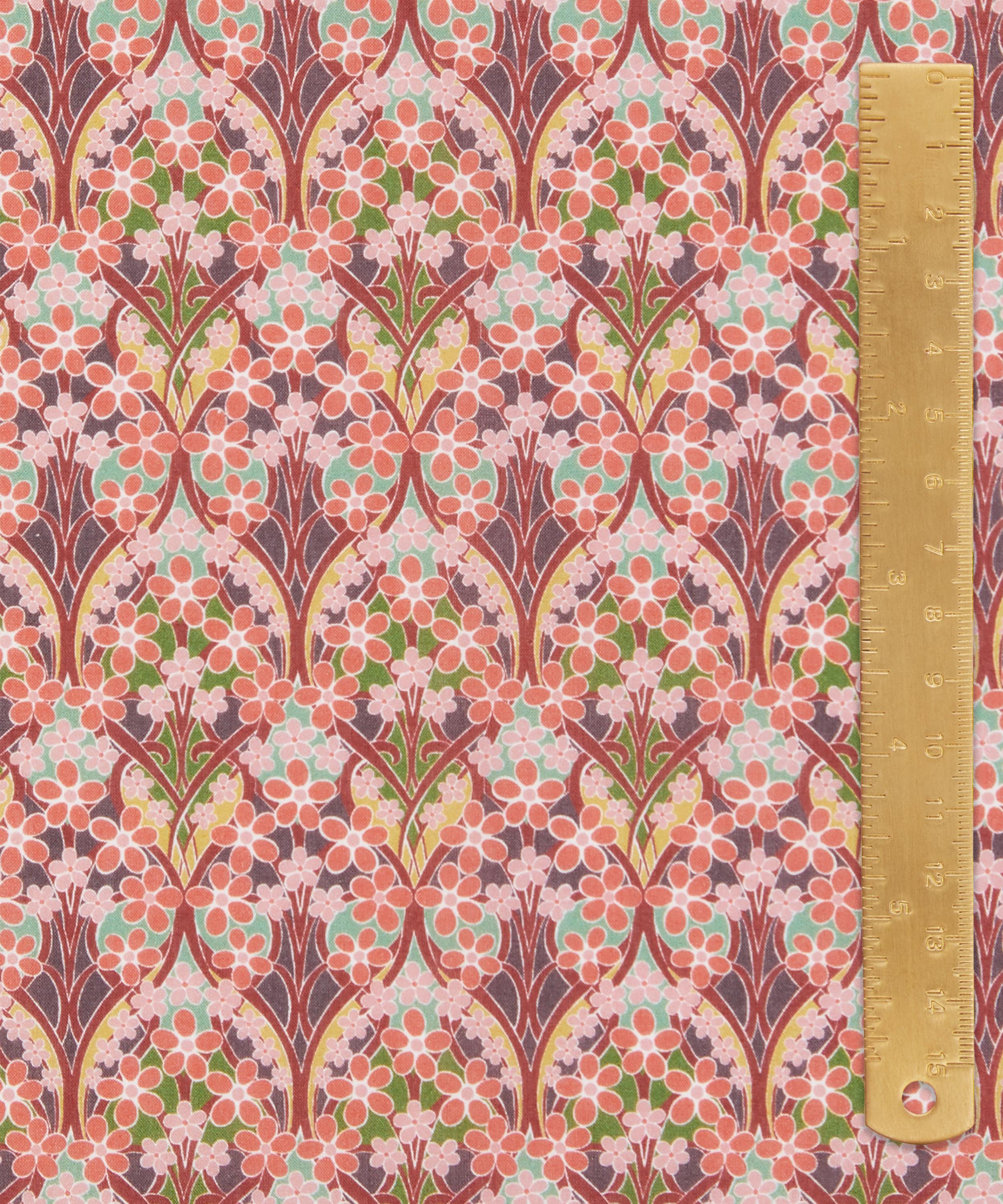 Liberty Fabrics - Iona Flower Tana Lawn™ Cotton image number 4