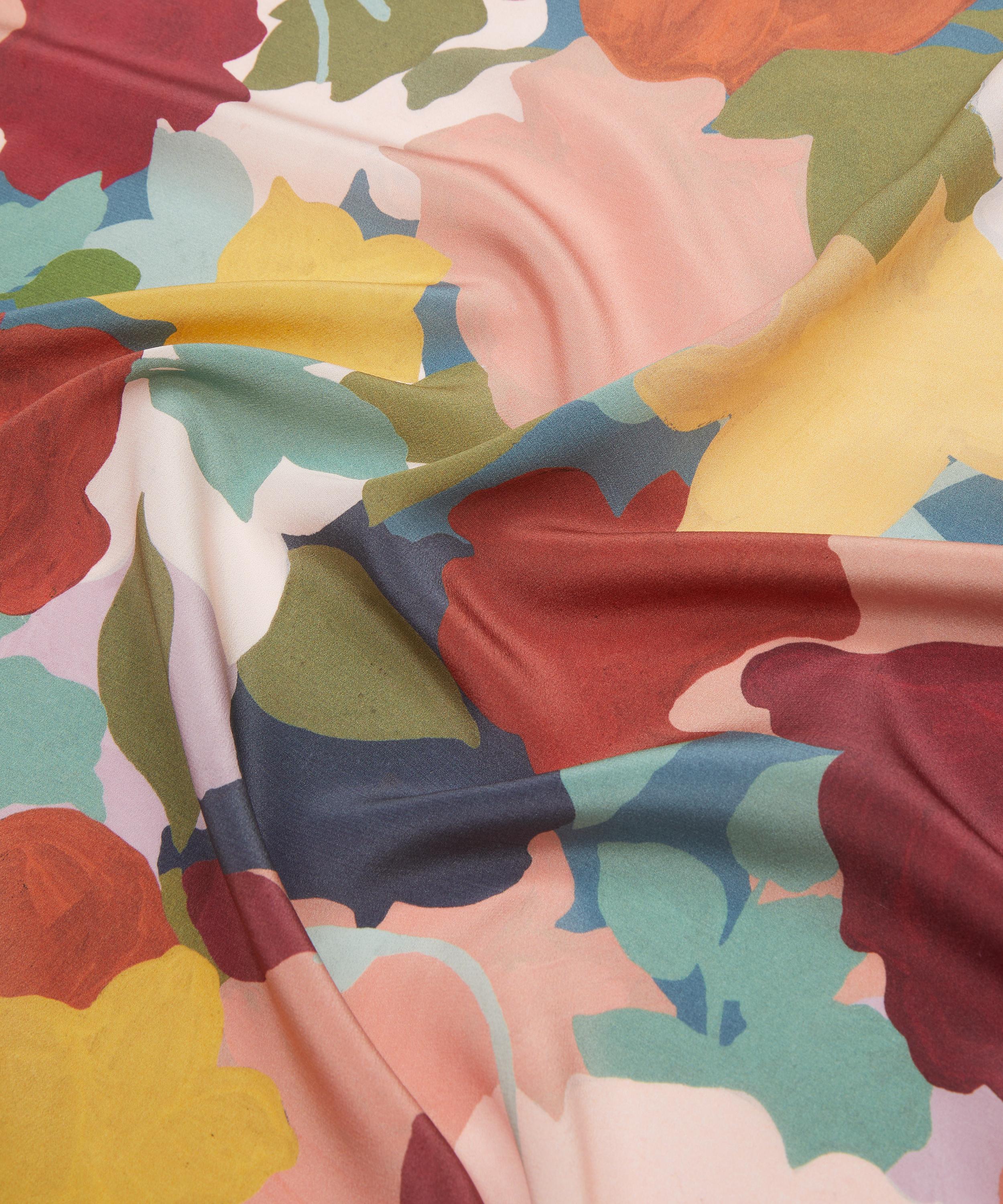 Liberty Fabrics - Marinas Tea Garden Crepe de Chine image number 4