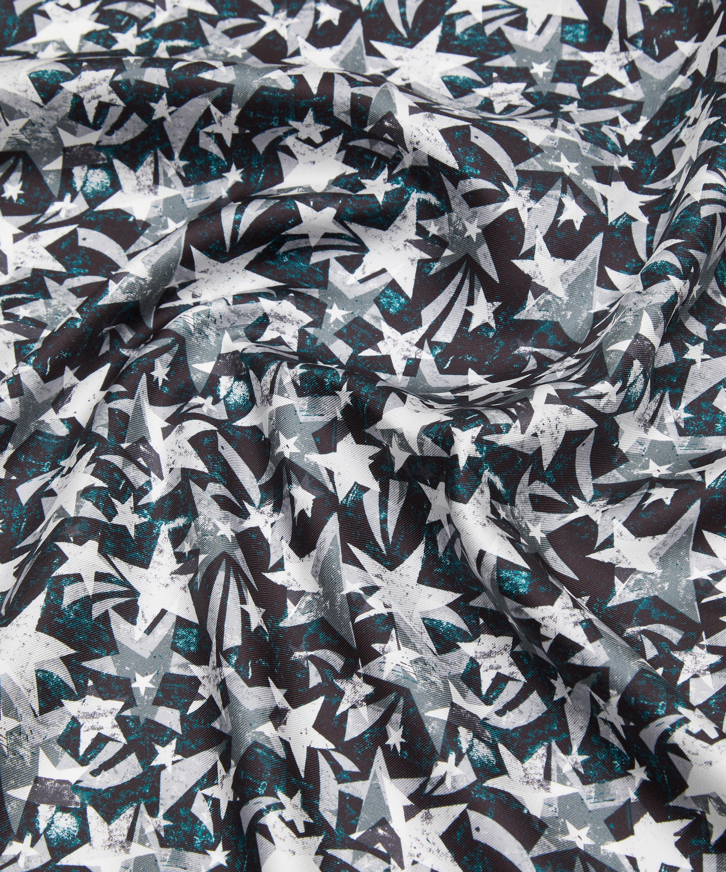 Liberty Fabrics - Tudor Star Silk Twill image number 3