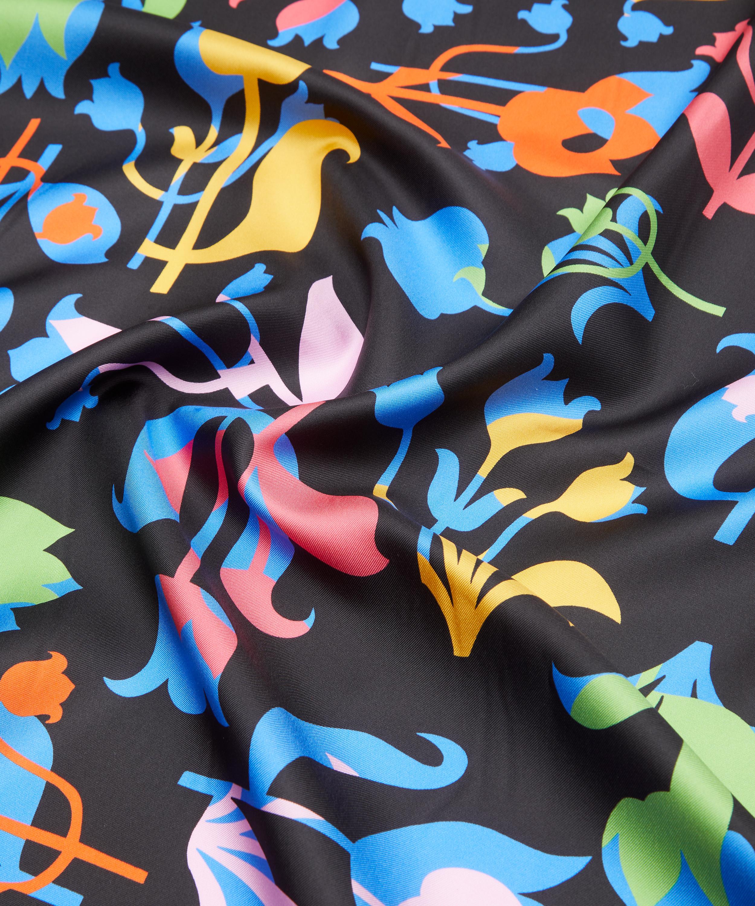 Liberty Fabrics - Floral Frieze Silk Twill image number 3