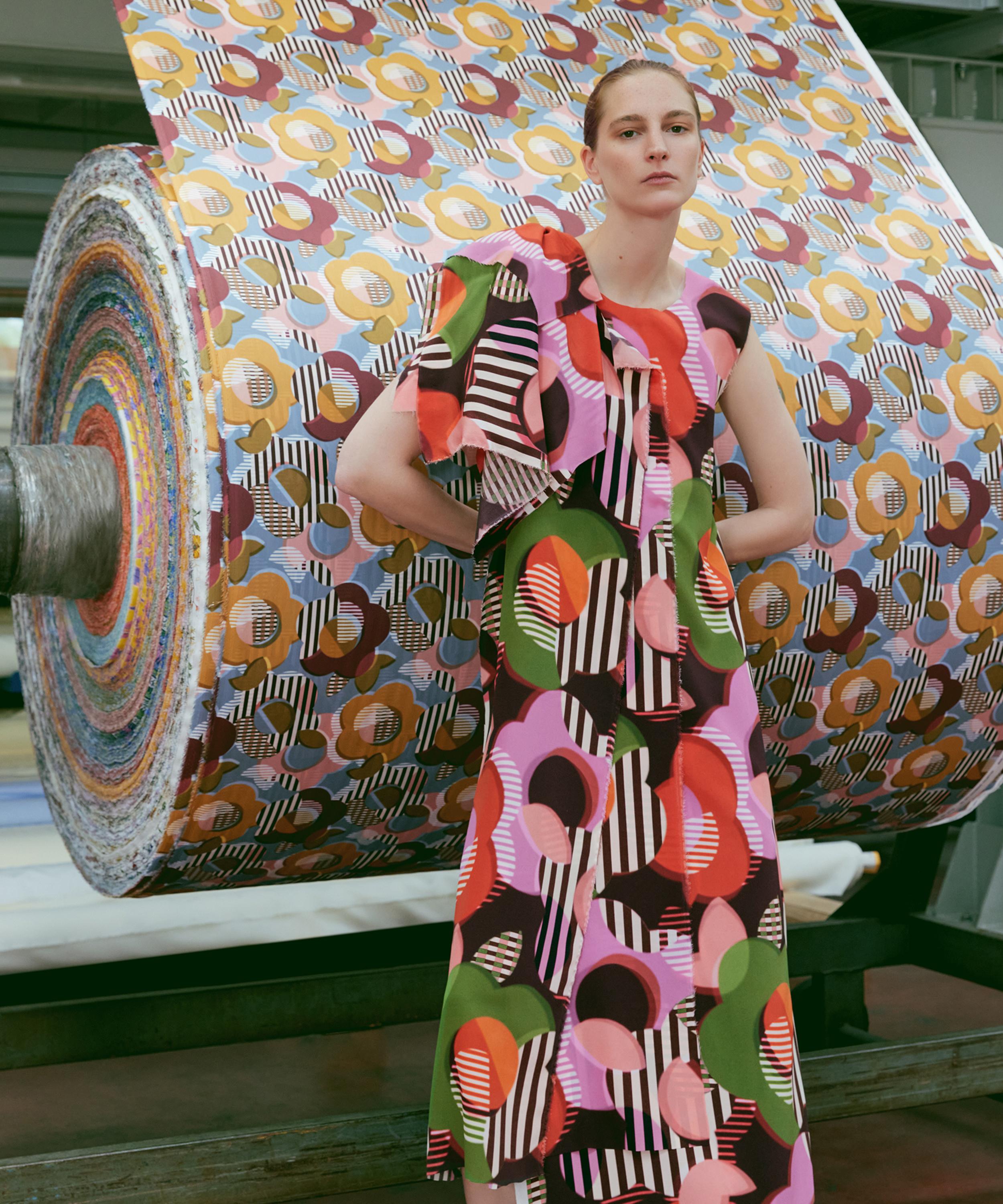 Liberty Fabrics - Memphis Silk Twill image number 1