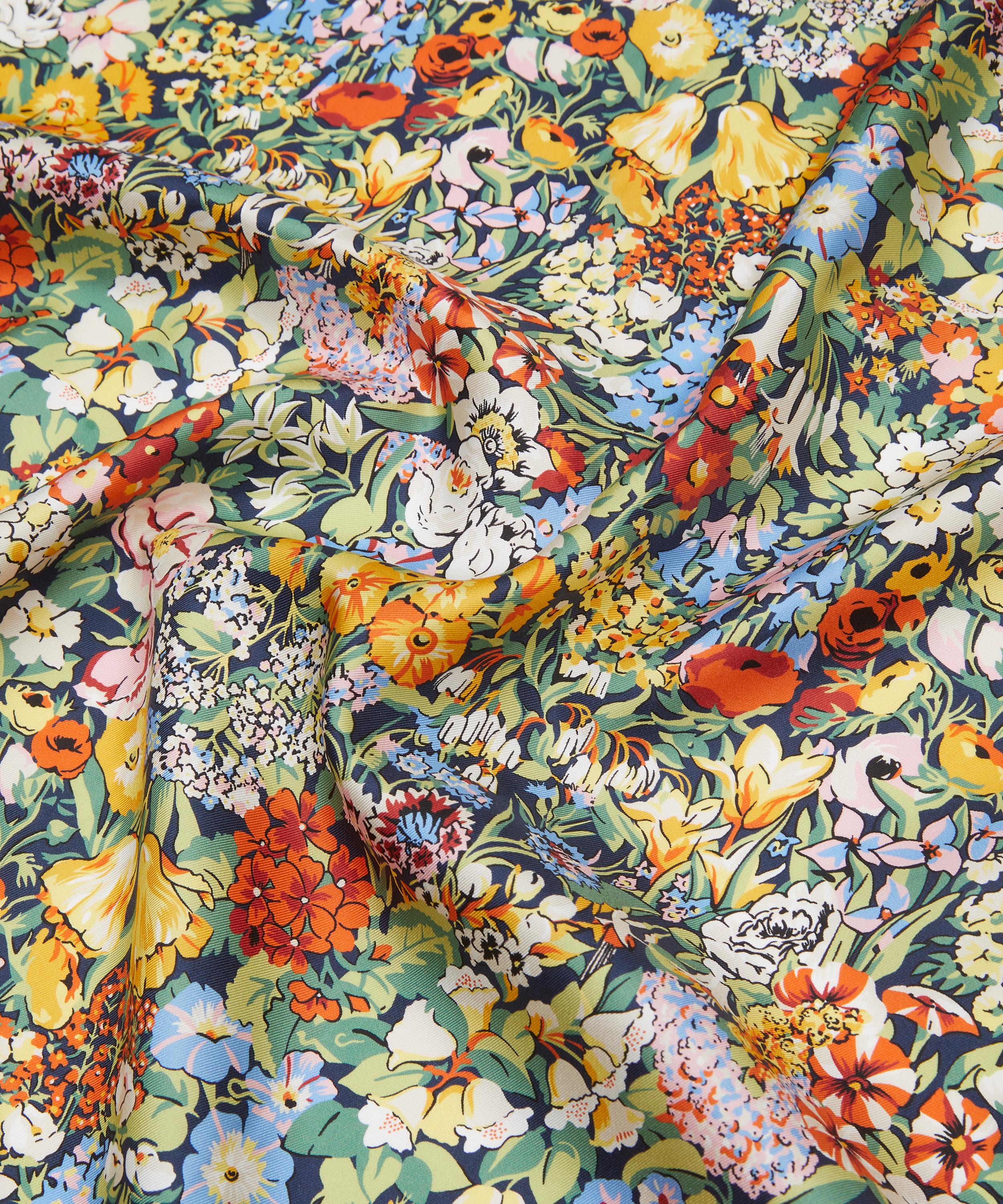 Liberty Fabrics - Spring Cottage Silk Twill image number 3