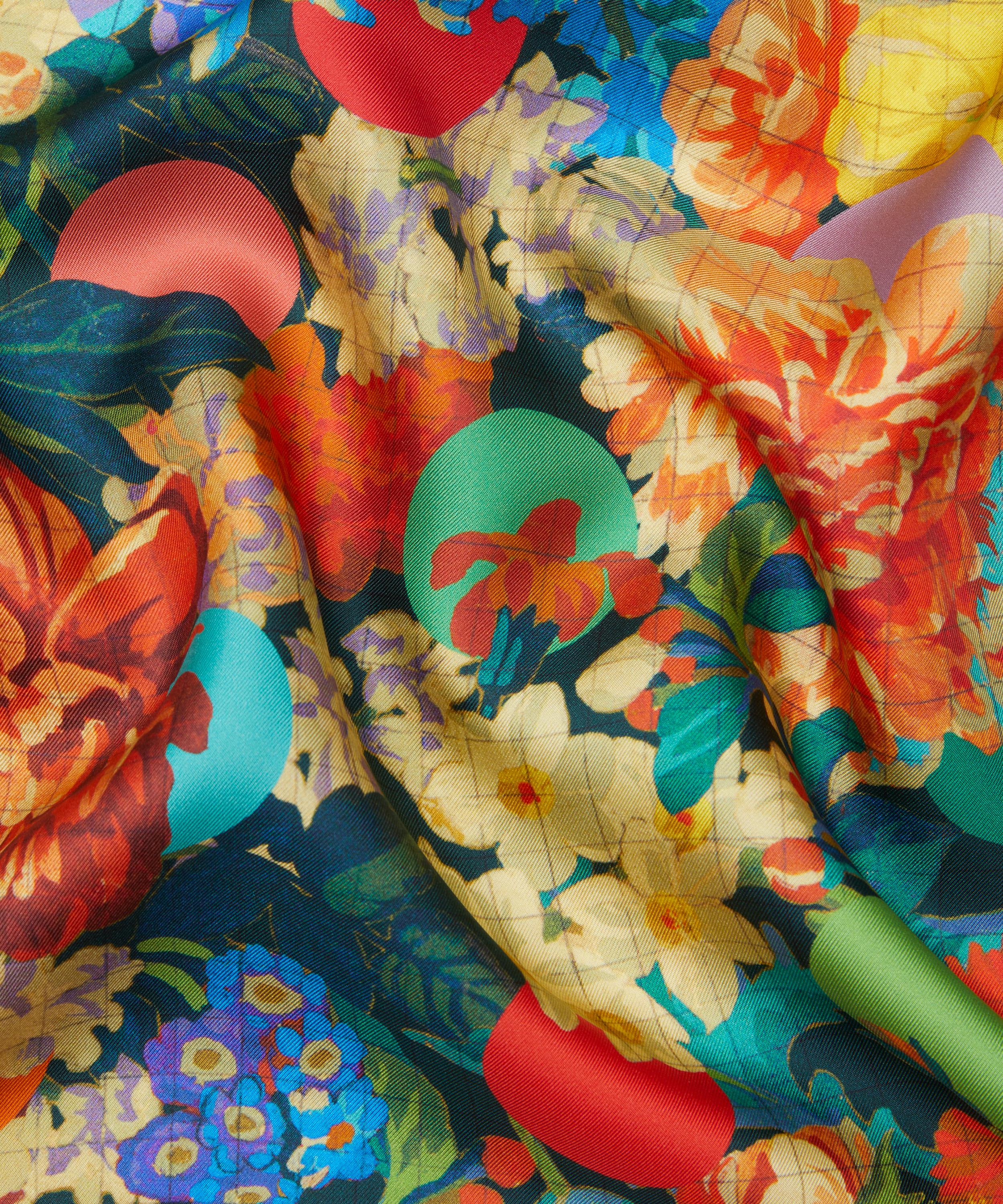 Liberty Fabrics - Carrie Mary Silk Twill image number 3