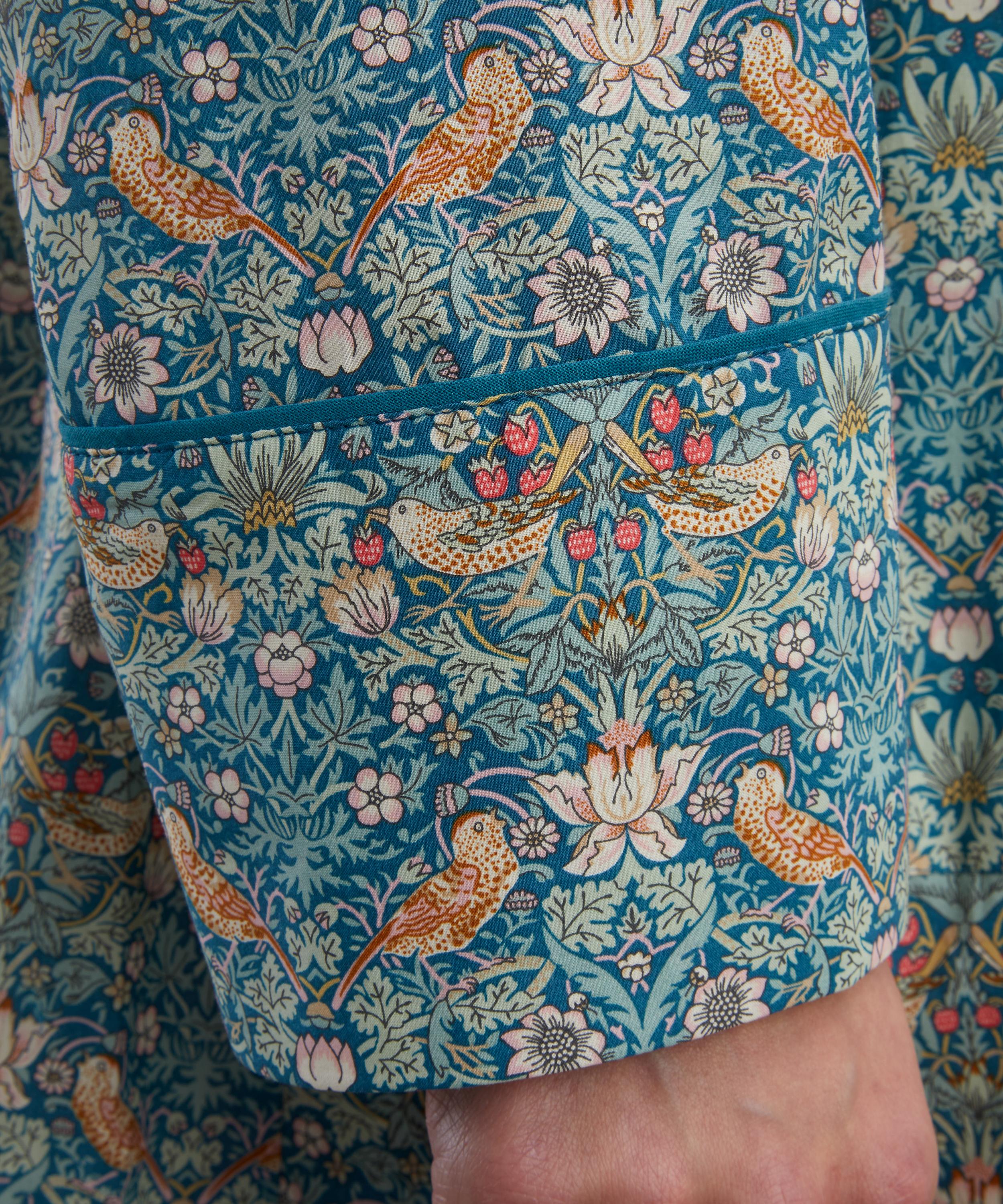 Liberty - Strawberry Thief Tana Lawn™ Cotton Robe image number 4