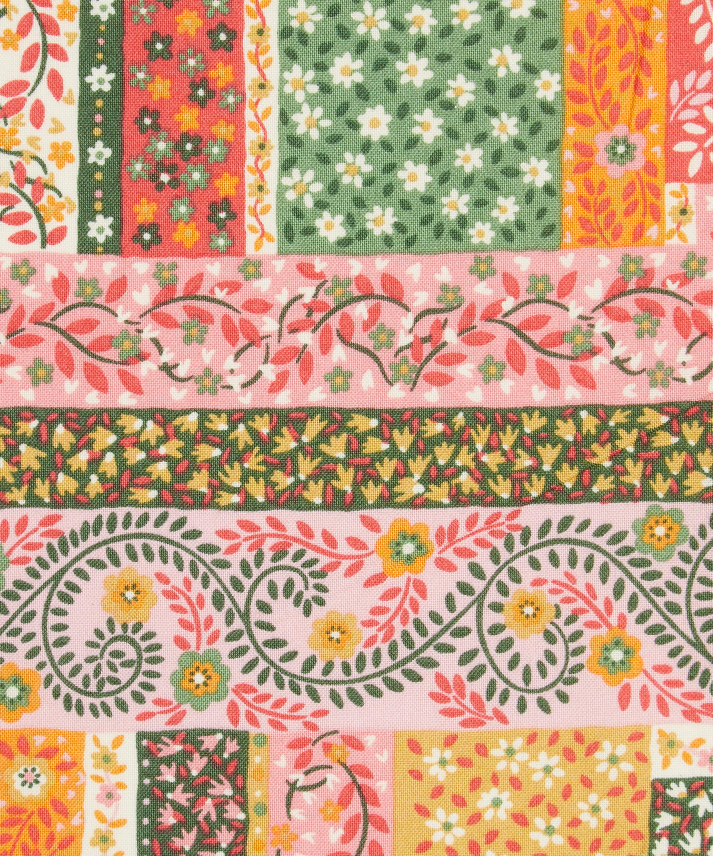 Liberty Fabrics - Patchwork Scarves Lasenby Quilting Cotton image number 0