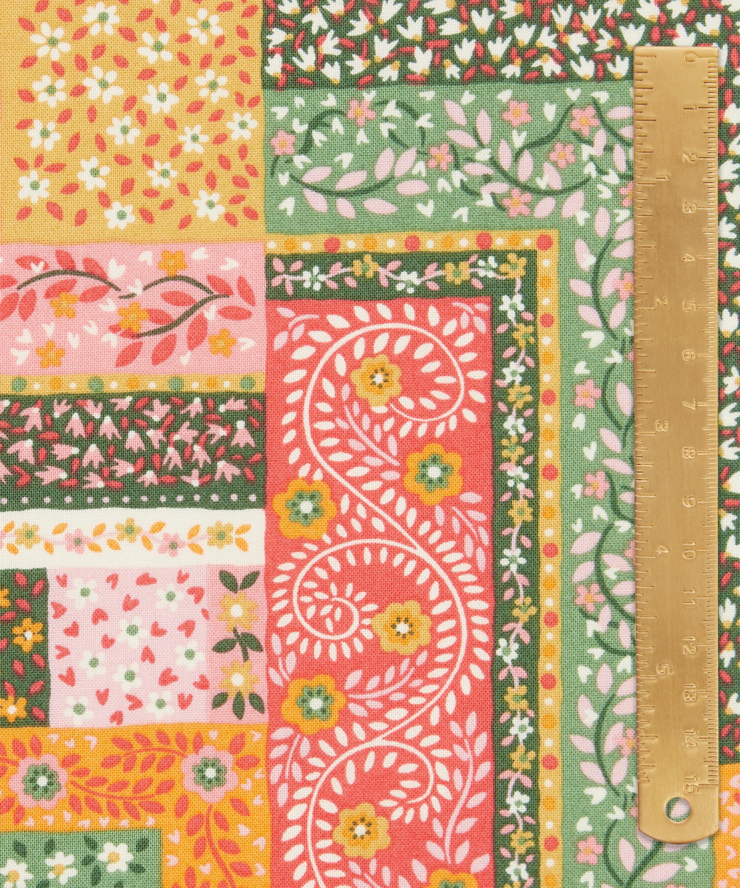 Liberty Fabrics - Patchwork Scarves Lasenby Quilting Cotton image number 4