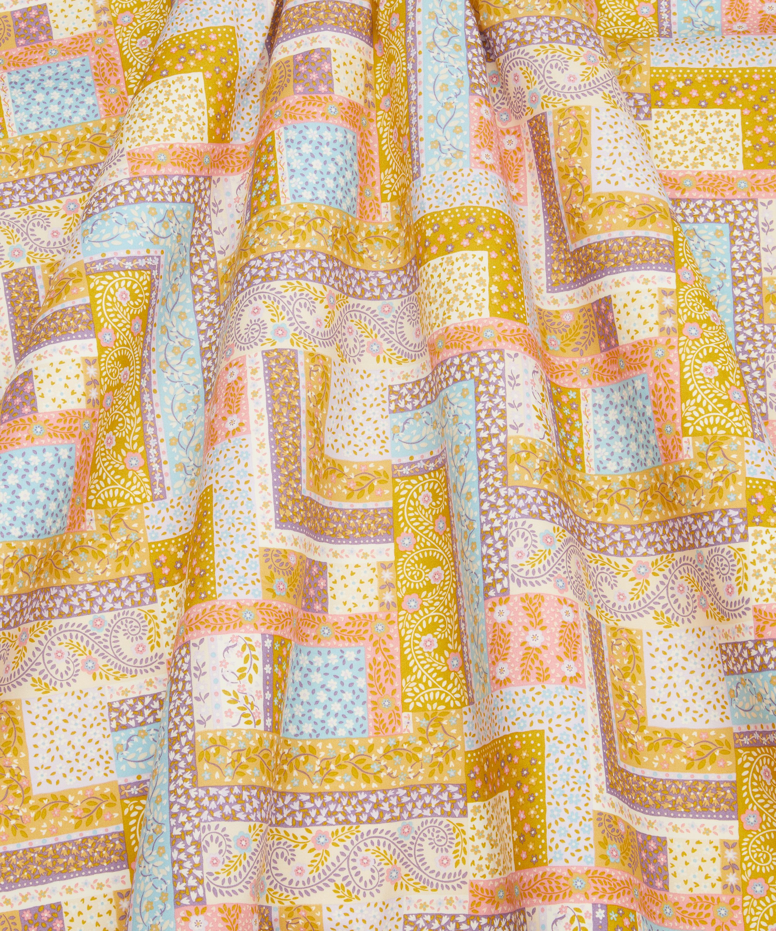 Liberty Fabrics - Patchwork Scarves Lasenby Quilting Cotton image number 2