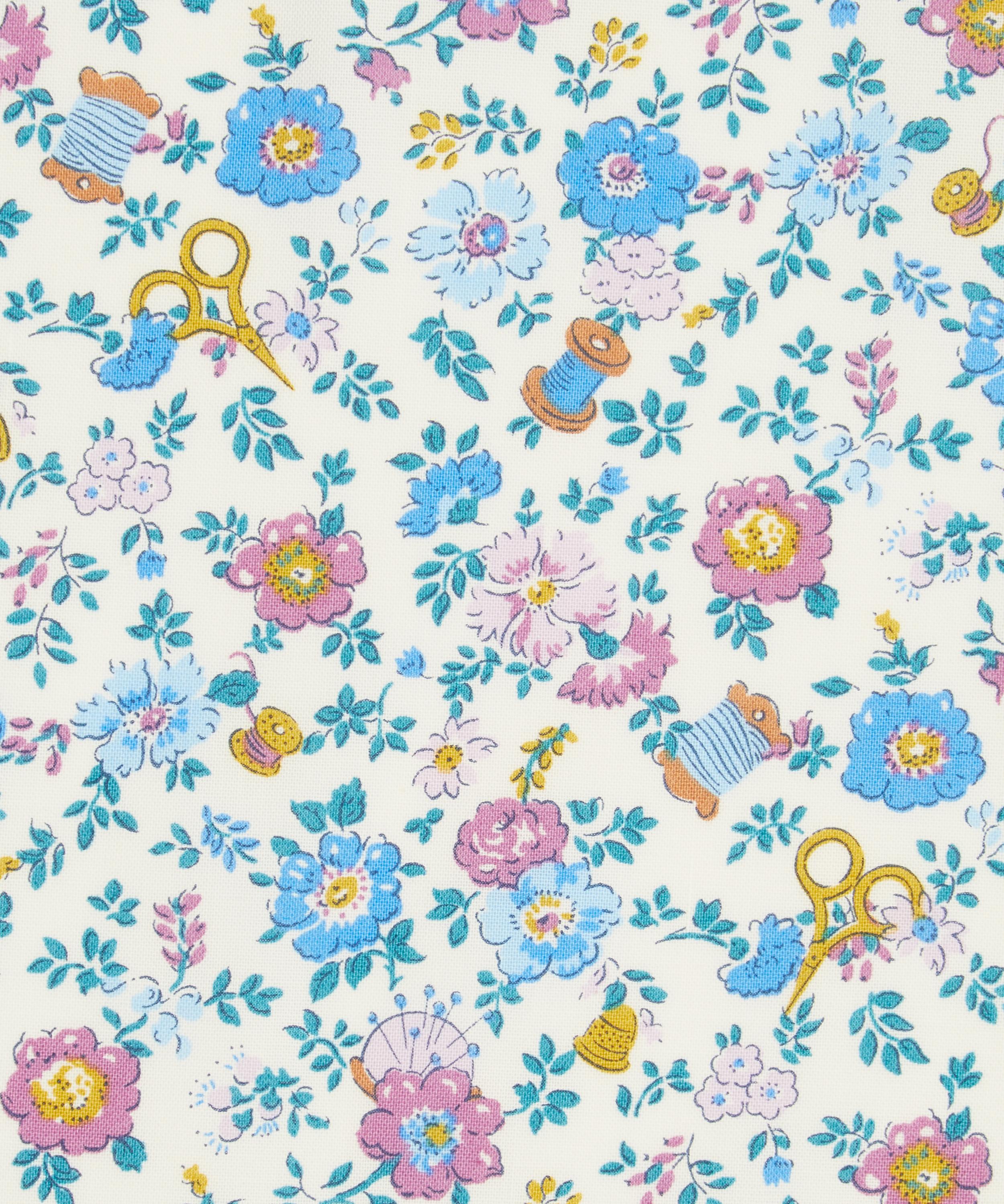 Liberty Fabrics - Haberdashery Floral Lasenby Quilting Cotton image number 0