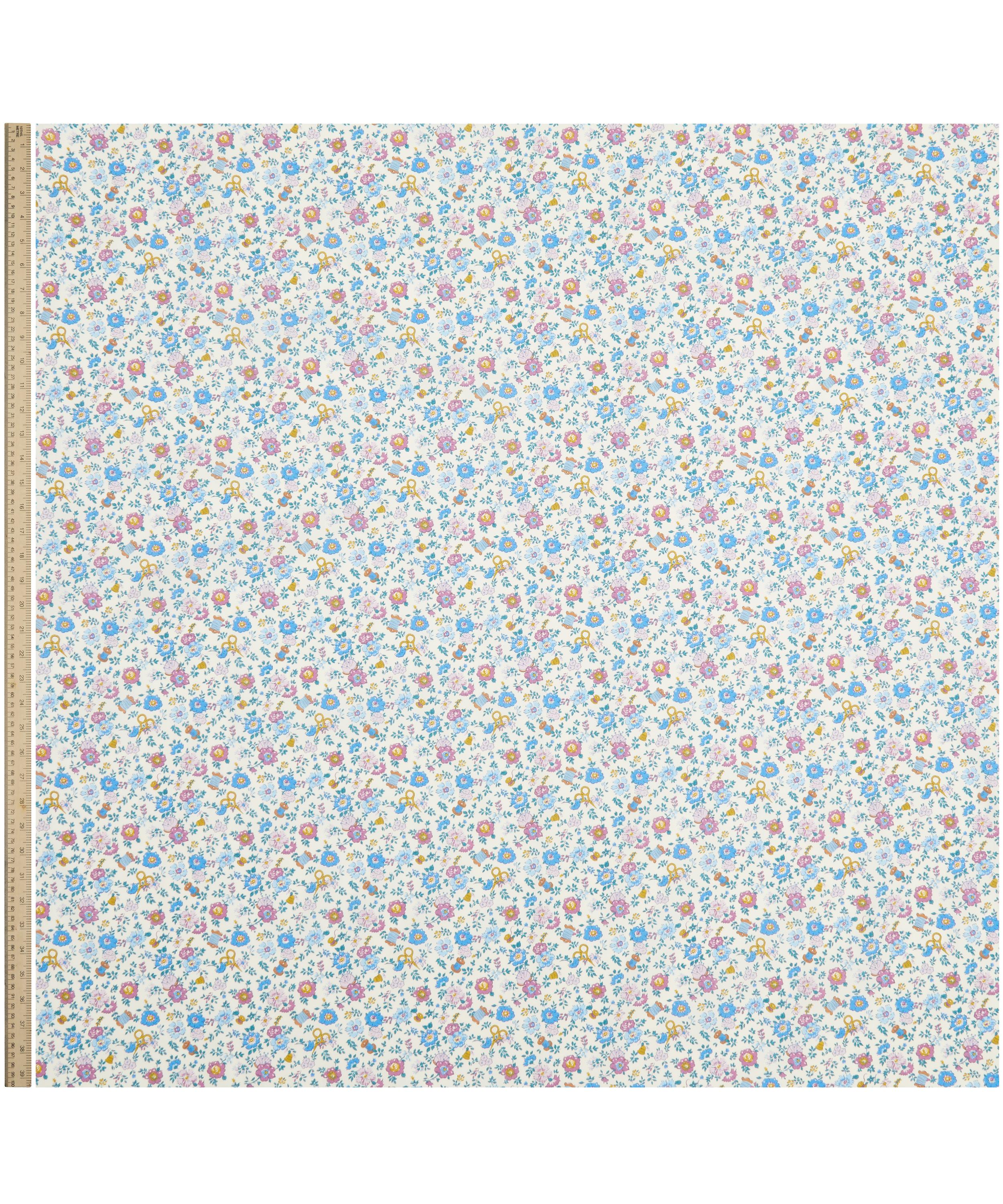 Liberty Fabrics - Haberdashery Floral Lasenby Quilting Cotton image number 1