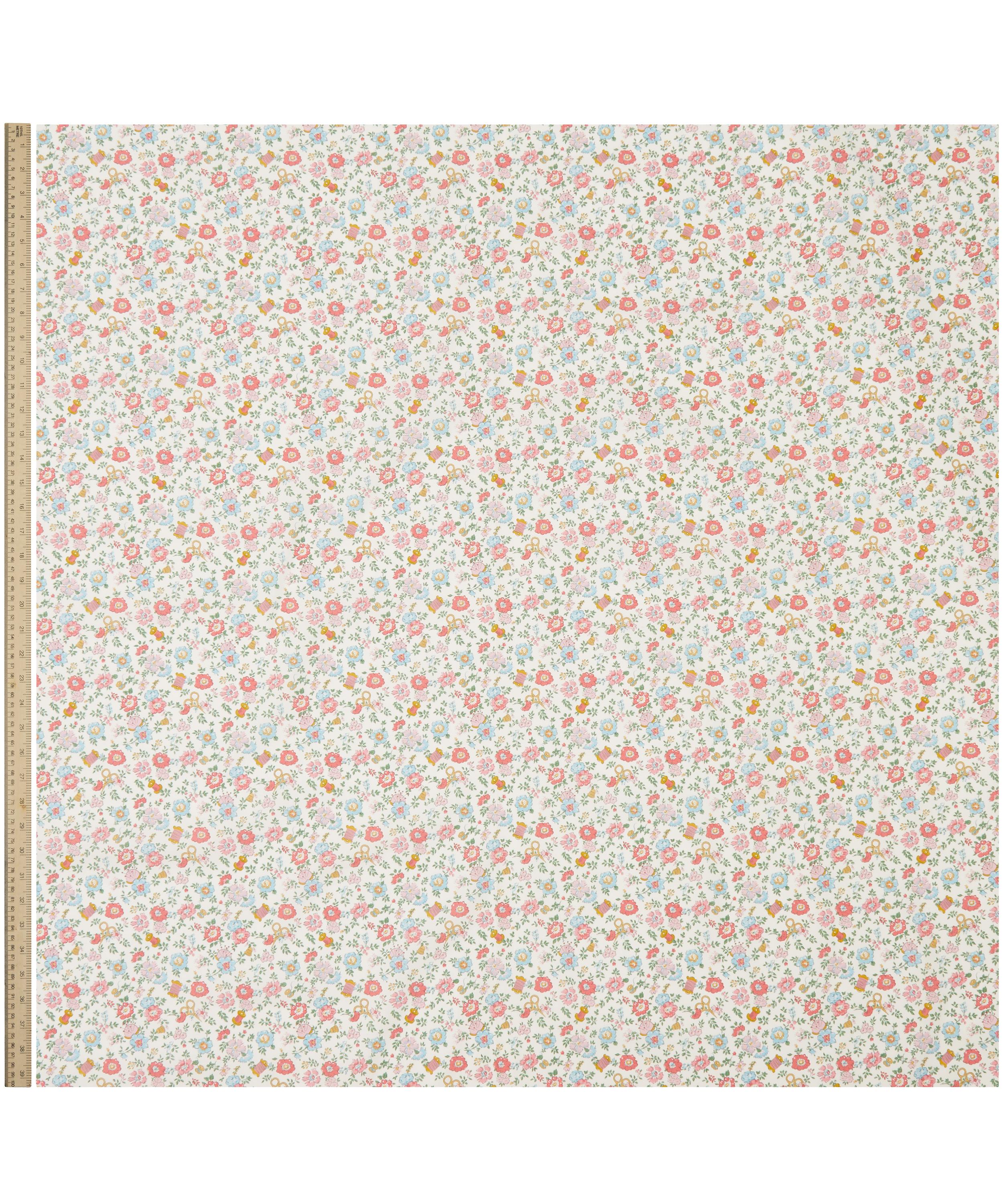 Liberty Fabrics - Haberdashery Floral Lasenby Quilting Cotton image number 1
