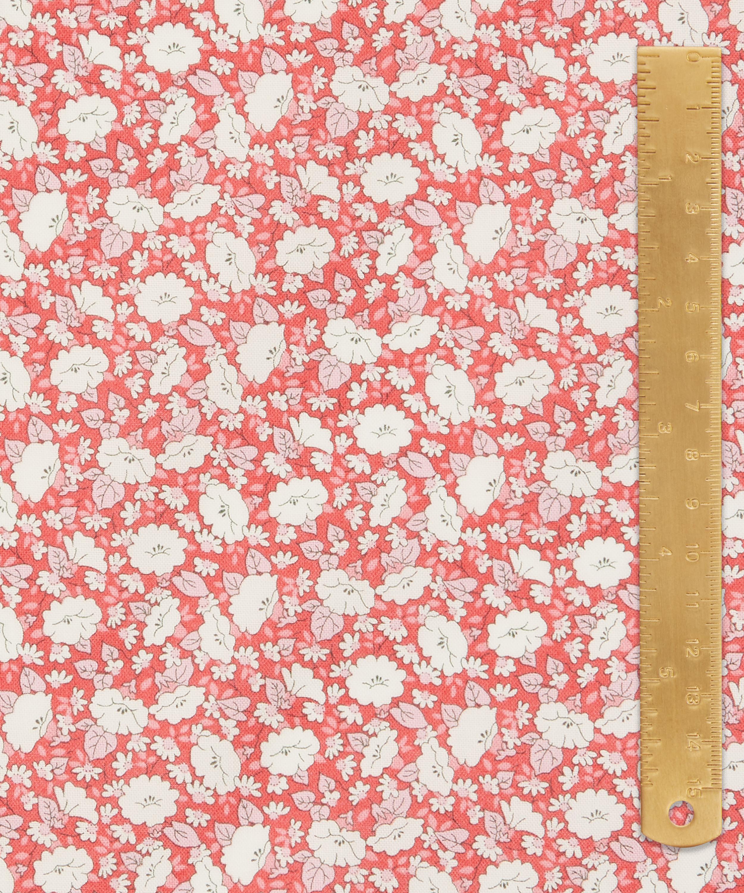 Liberty Fabrics - Mayflower Meadow Lasenby Quilting Cotton image number 4