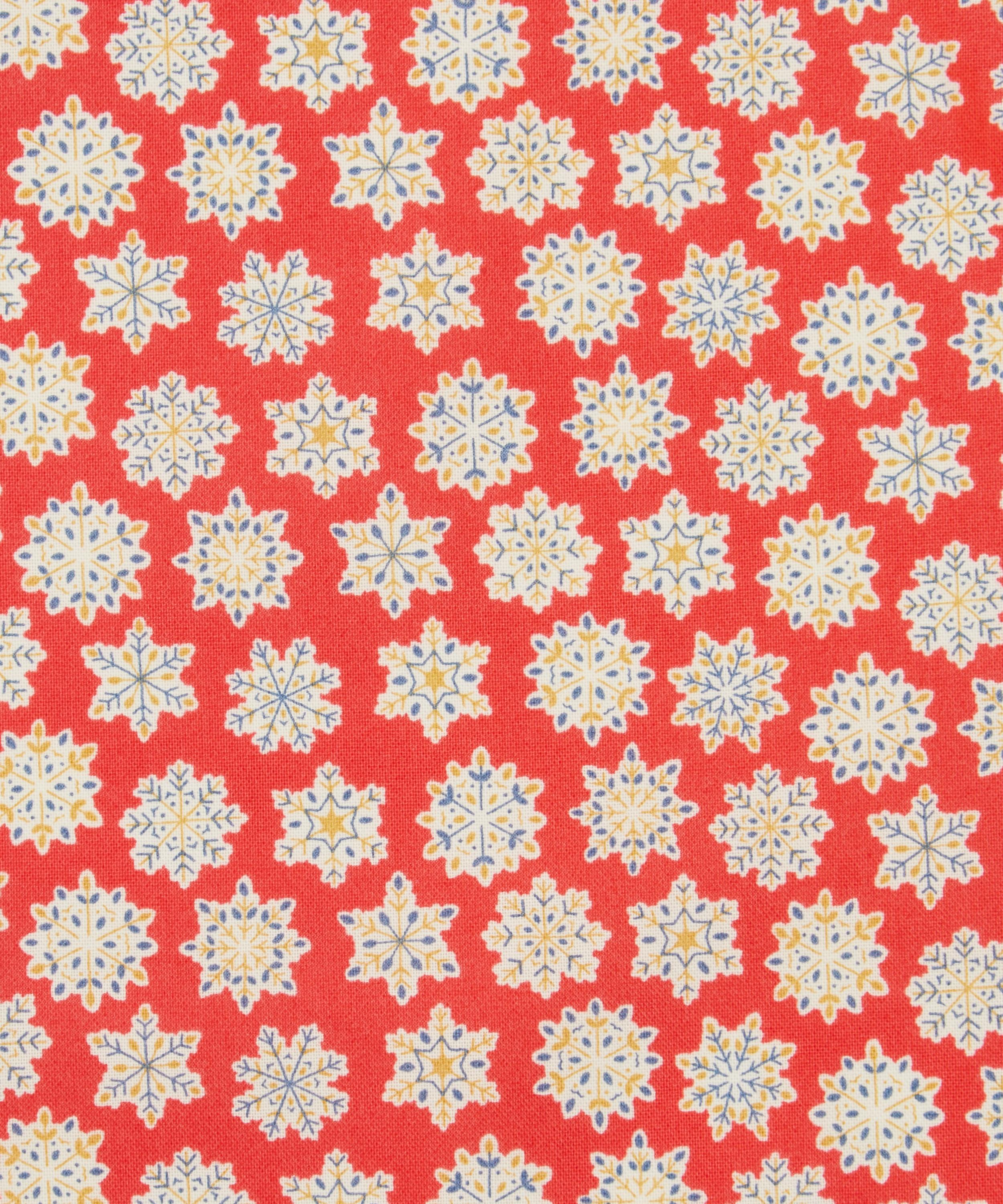 Liberty - Snow Season Lasenby Quilting Cotton image number 0
