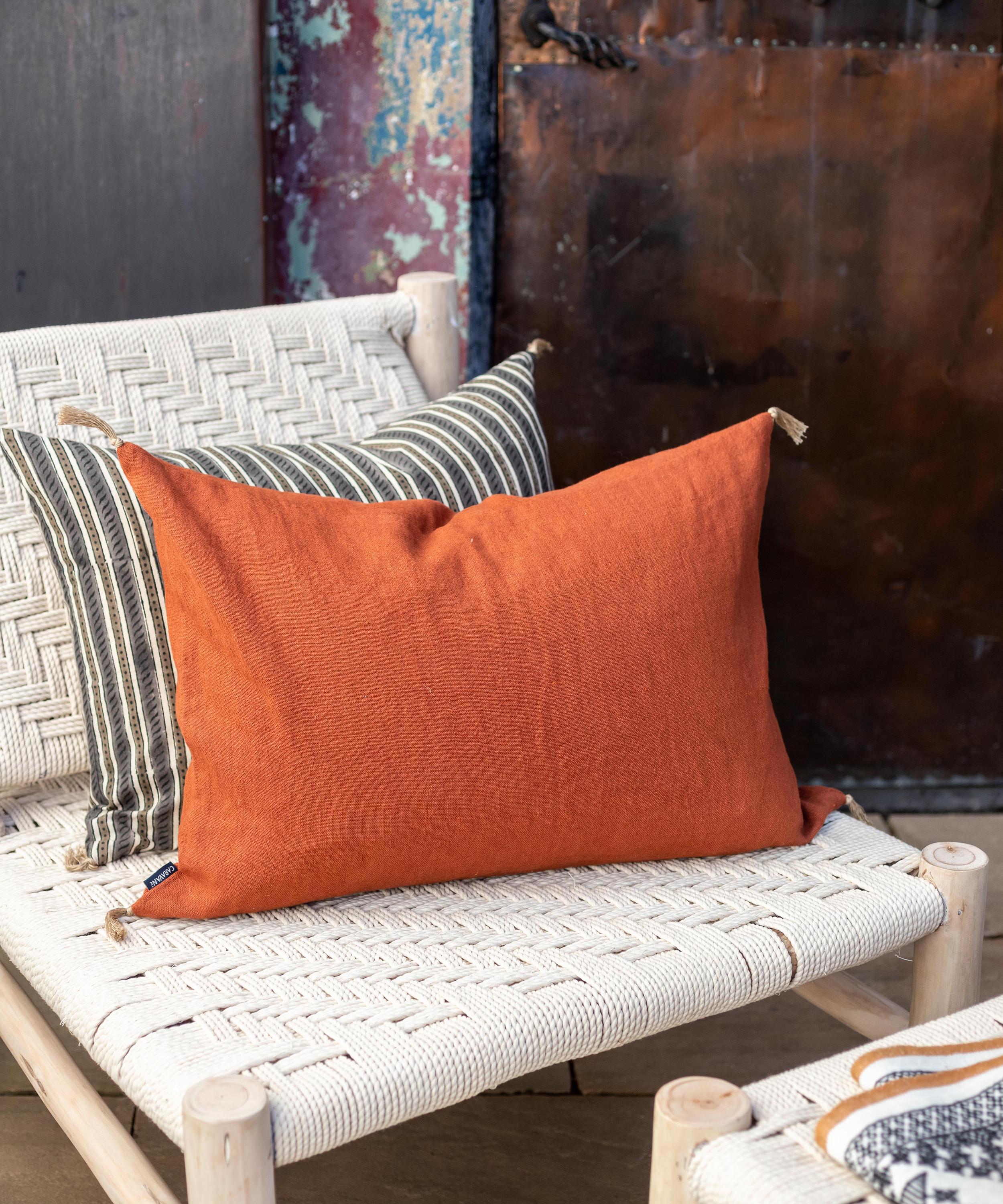 Caravane - Luni Cushion image number 1