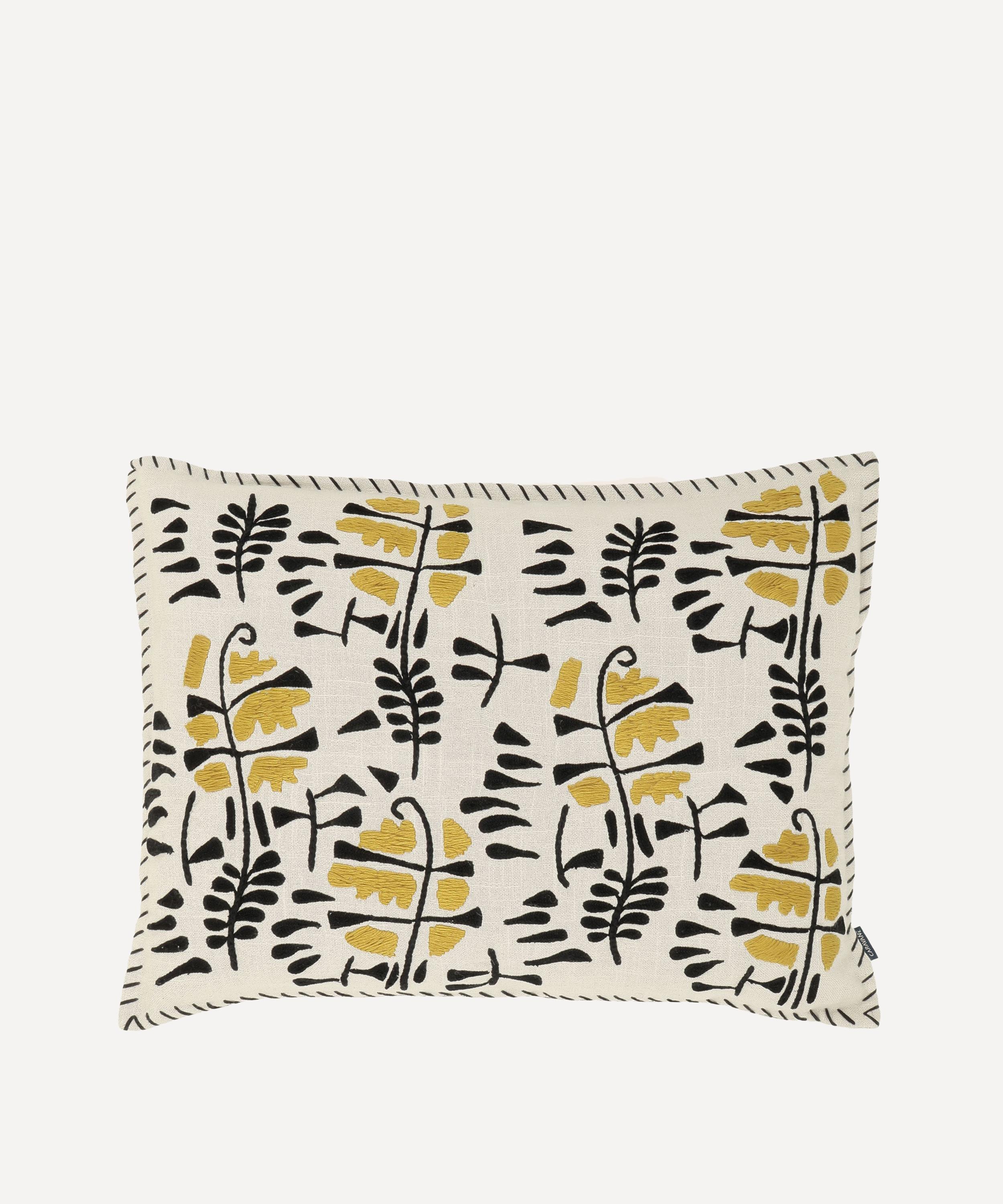 Caravane - Vadhi Cushion image number 0