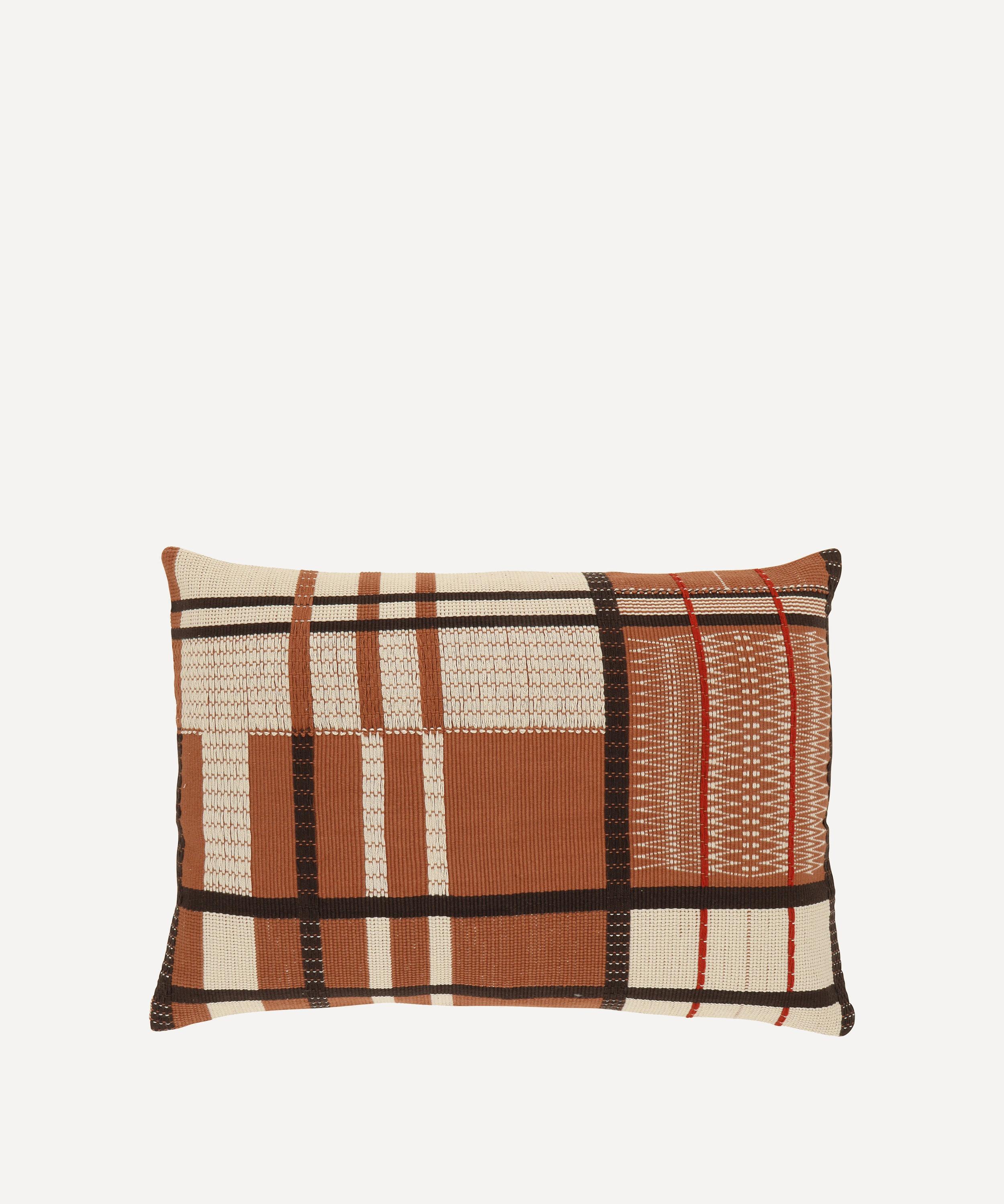 Caravane - Mulya Cushion image number 0