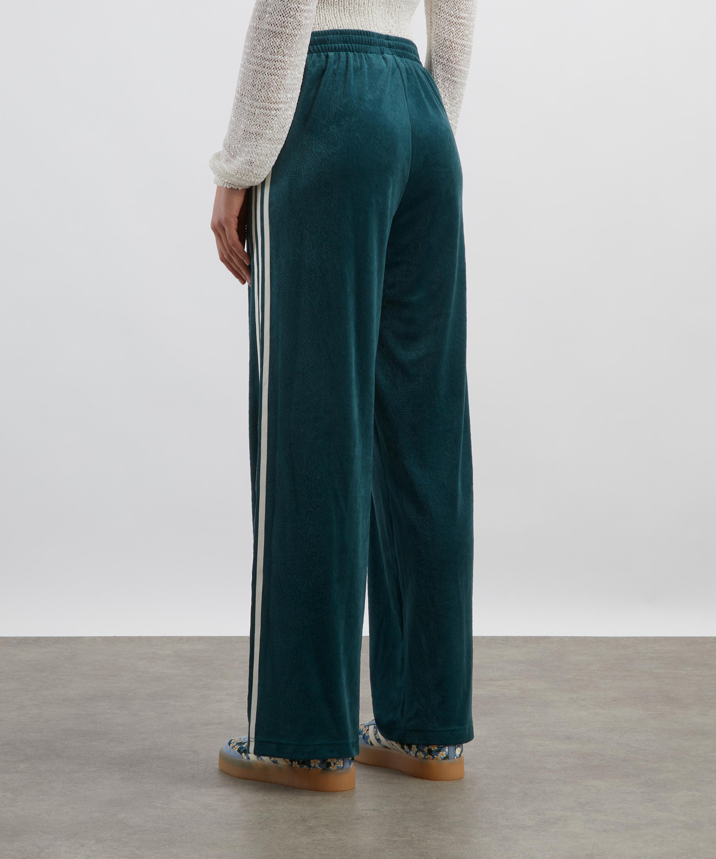 Adidas - x Liberty London Debossed Velvet Firebird Track Trousers image number 4