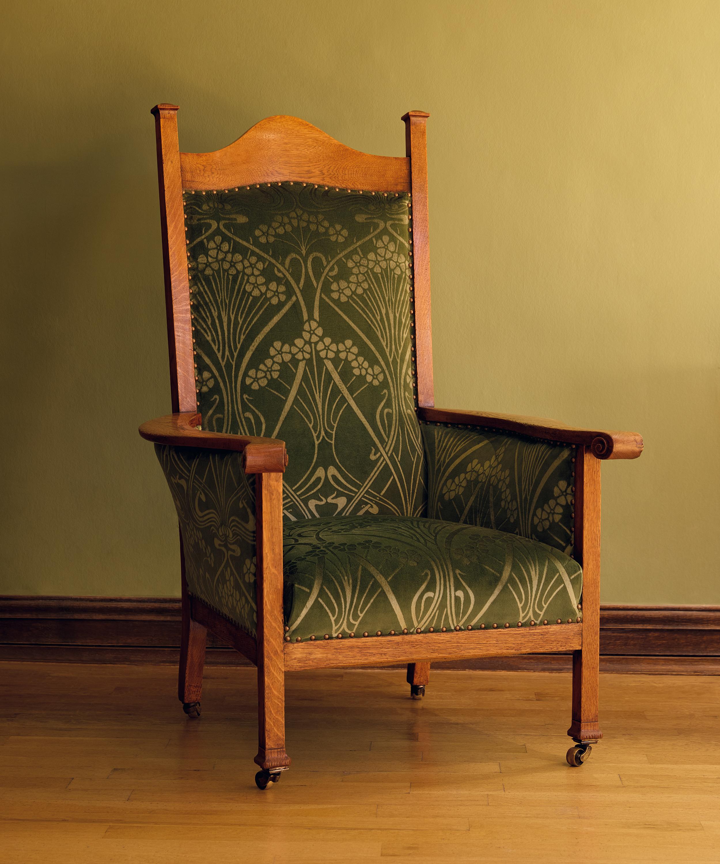 Liberty - Arts and Crafts Armchair image number 0