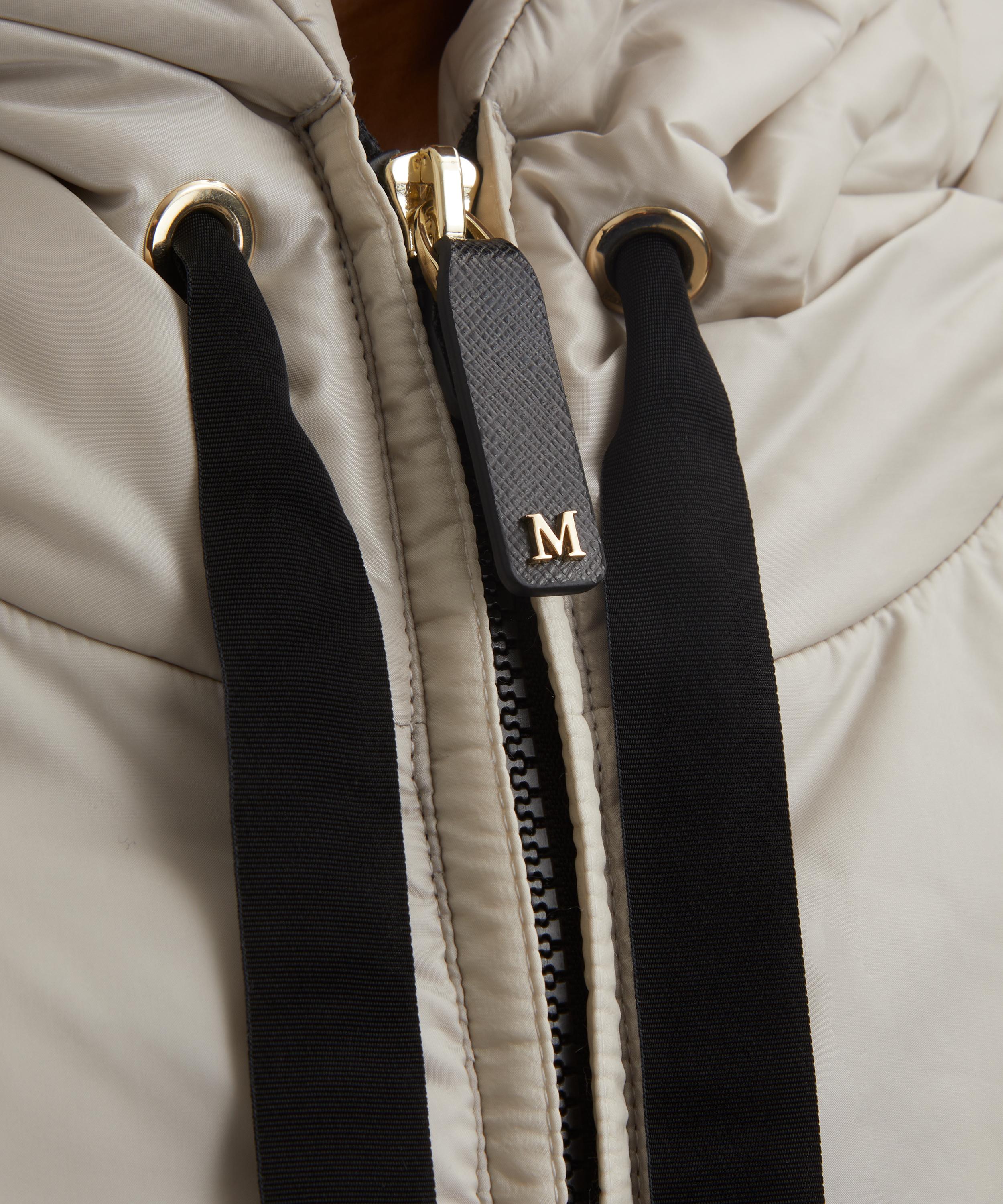 Max Mara - Beige Greengo Drip-Proof Canvas Gilet image number 4