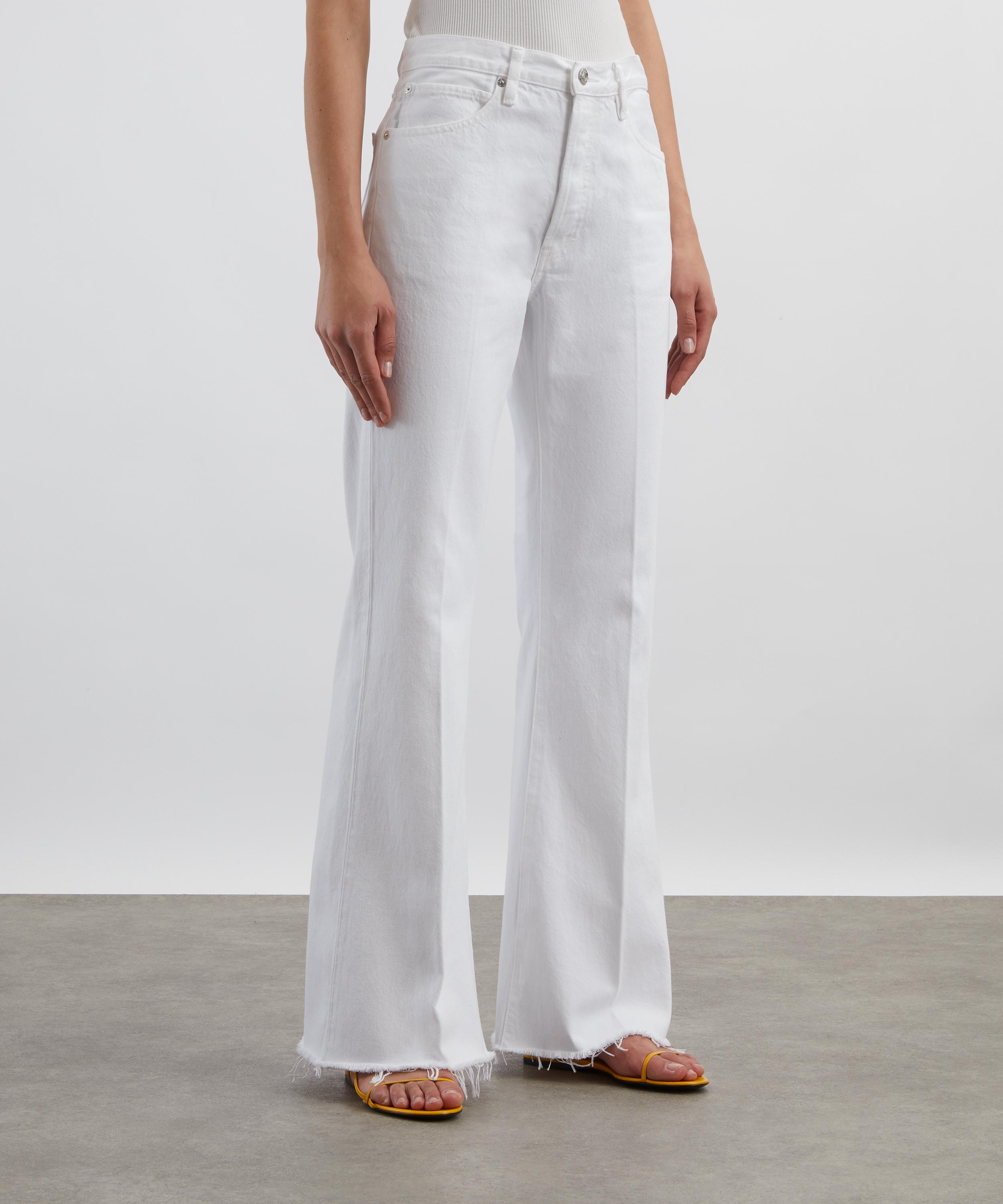 Frame - The Lax High-Rise Flare Jeans in White Raw Fry image number 2