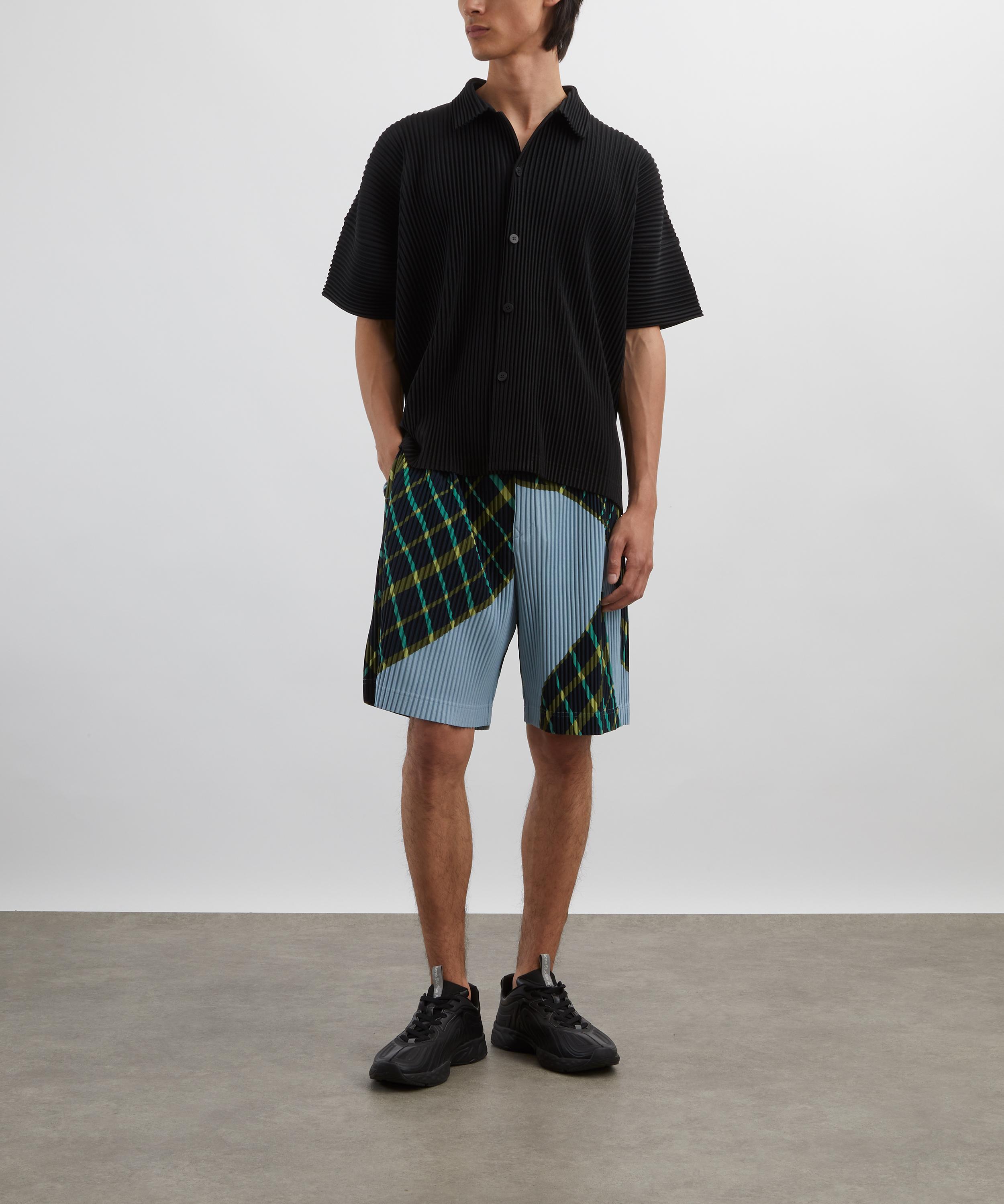 HOMME PLISSÉ ISSEY MIYAKE - MC APRIL Pleated Shirt image number 1