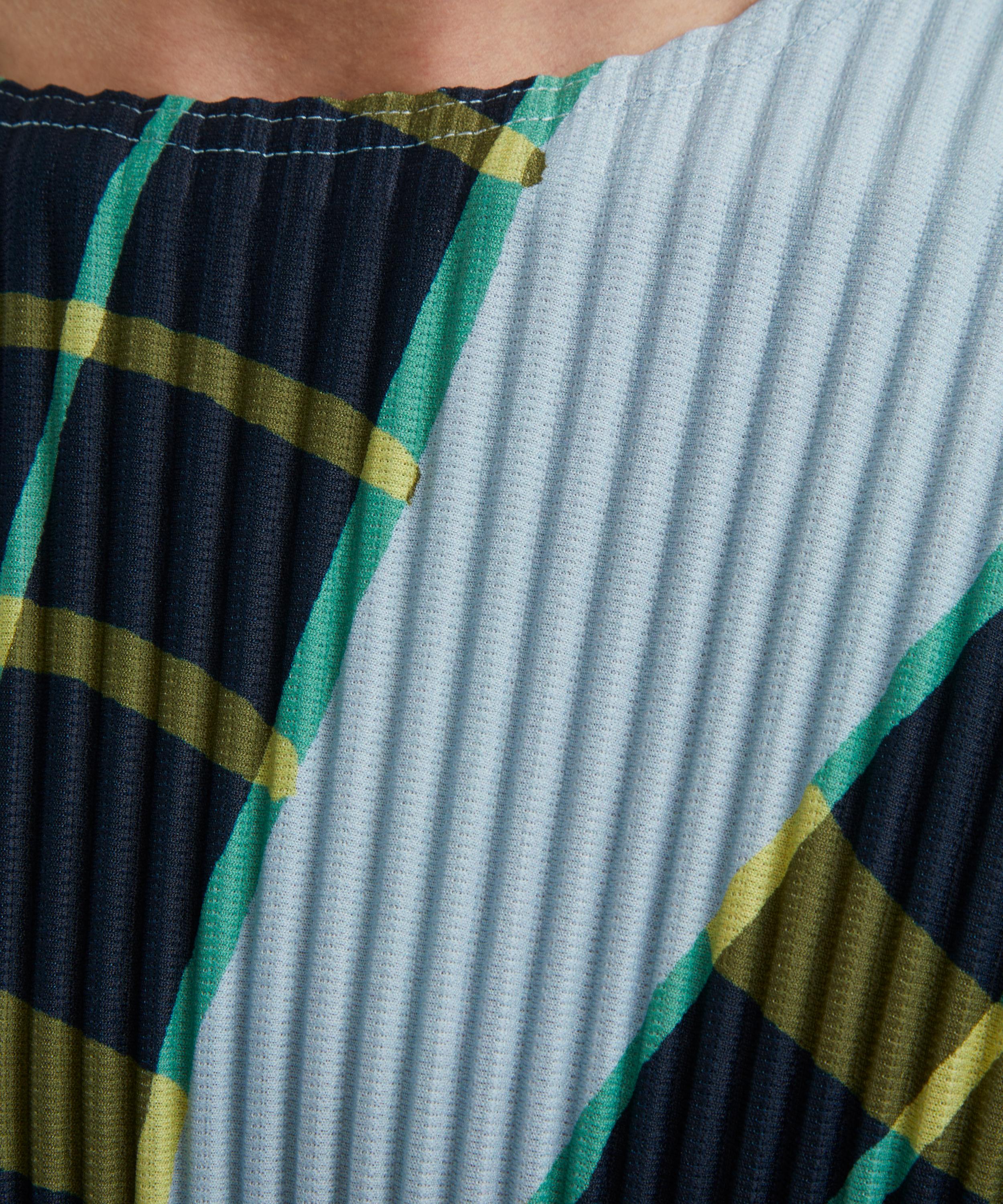 HOMME PLISSÉ ISSEY MIYAKE - WINDSWEPT PLAID Pleated Top image number 4