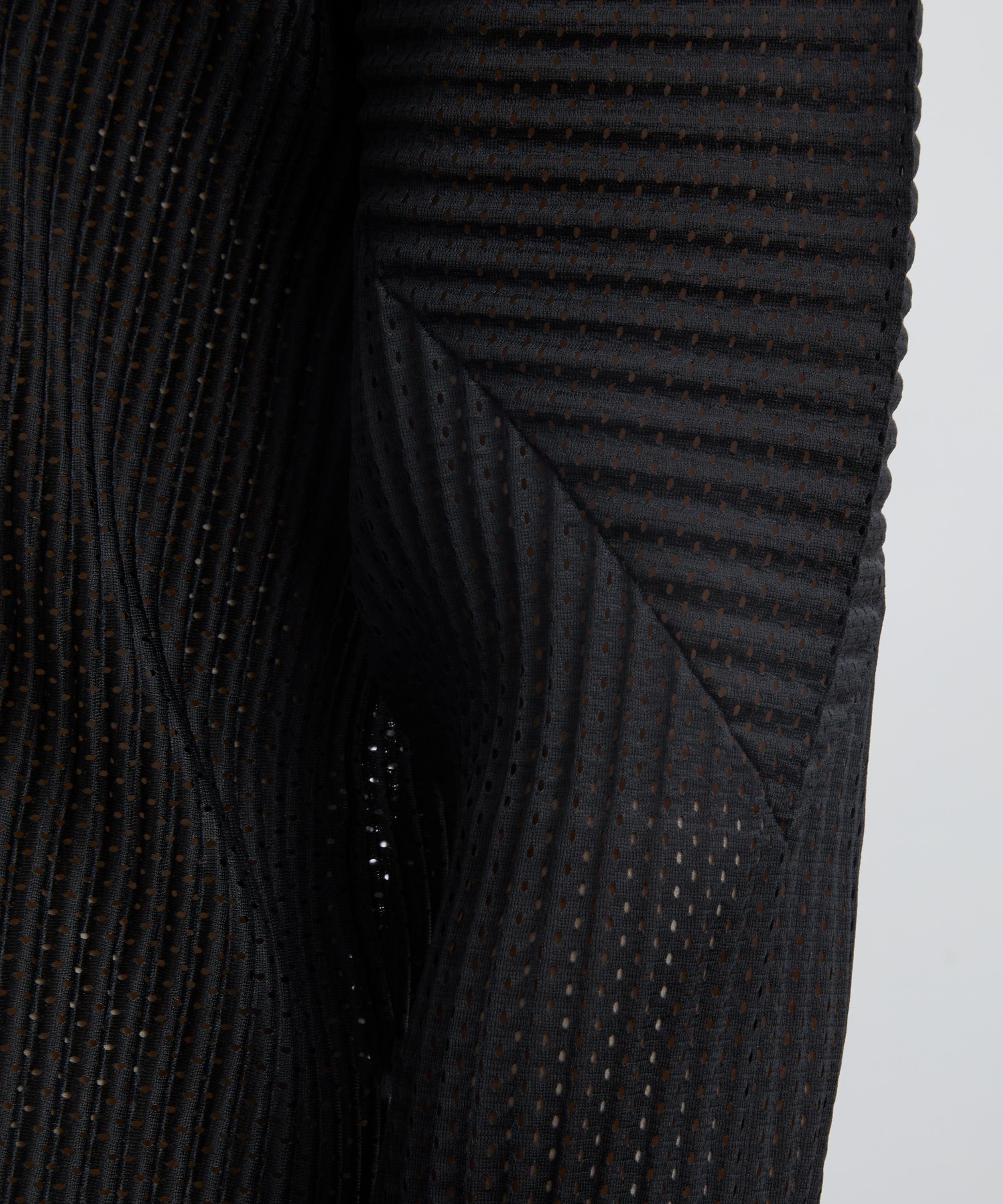 HOMME PLISSÉ ISSEY MIYAKE - LIGHT MESH Black Top image number 4