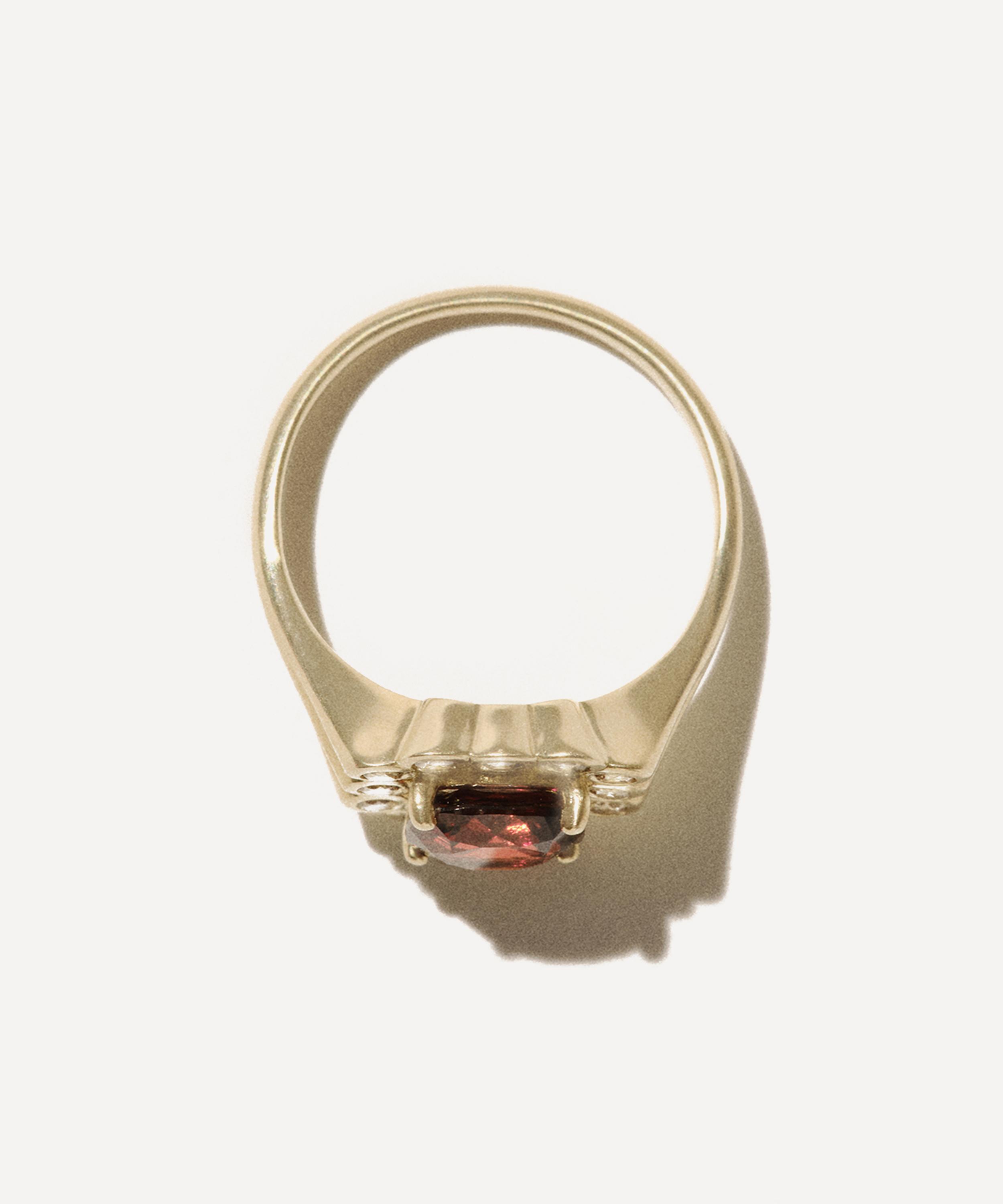 Pascale Monvoisin - 9ct Gold Robin No 1 Garnet Ring image number 2