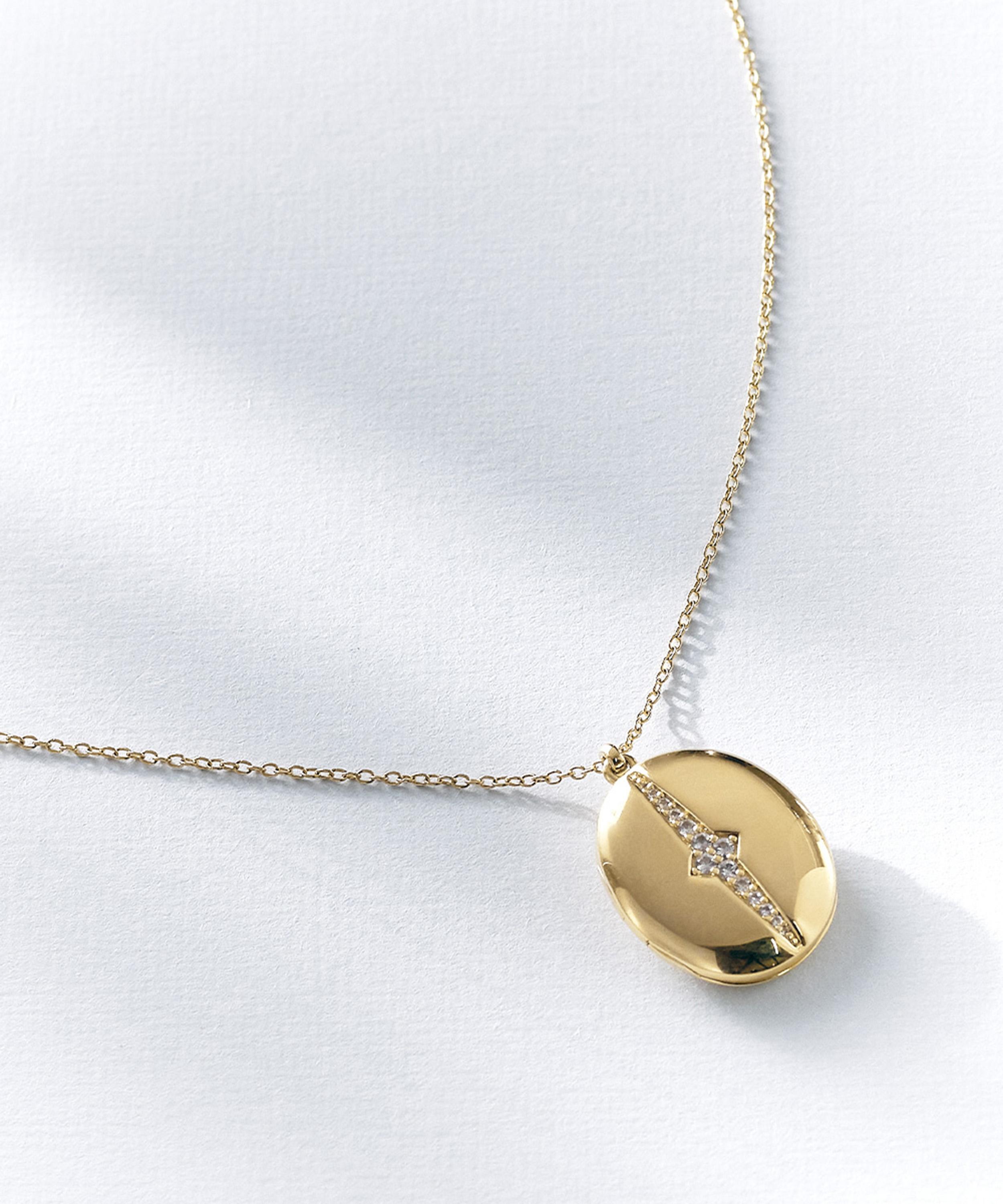 Astley Clarke - 18ct Gold-Plated Vermeil Silver Luna Oval Locket Necklace image number 4
