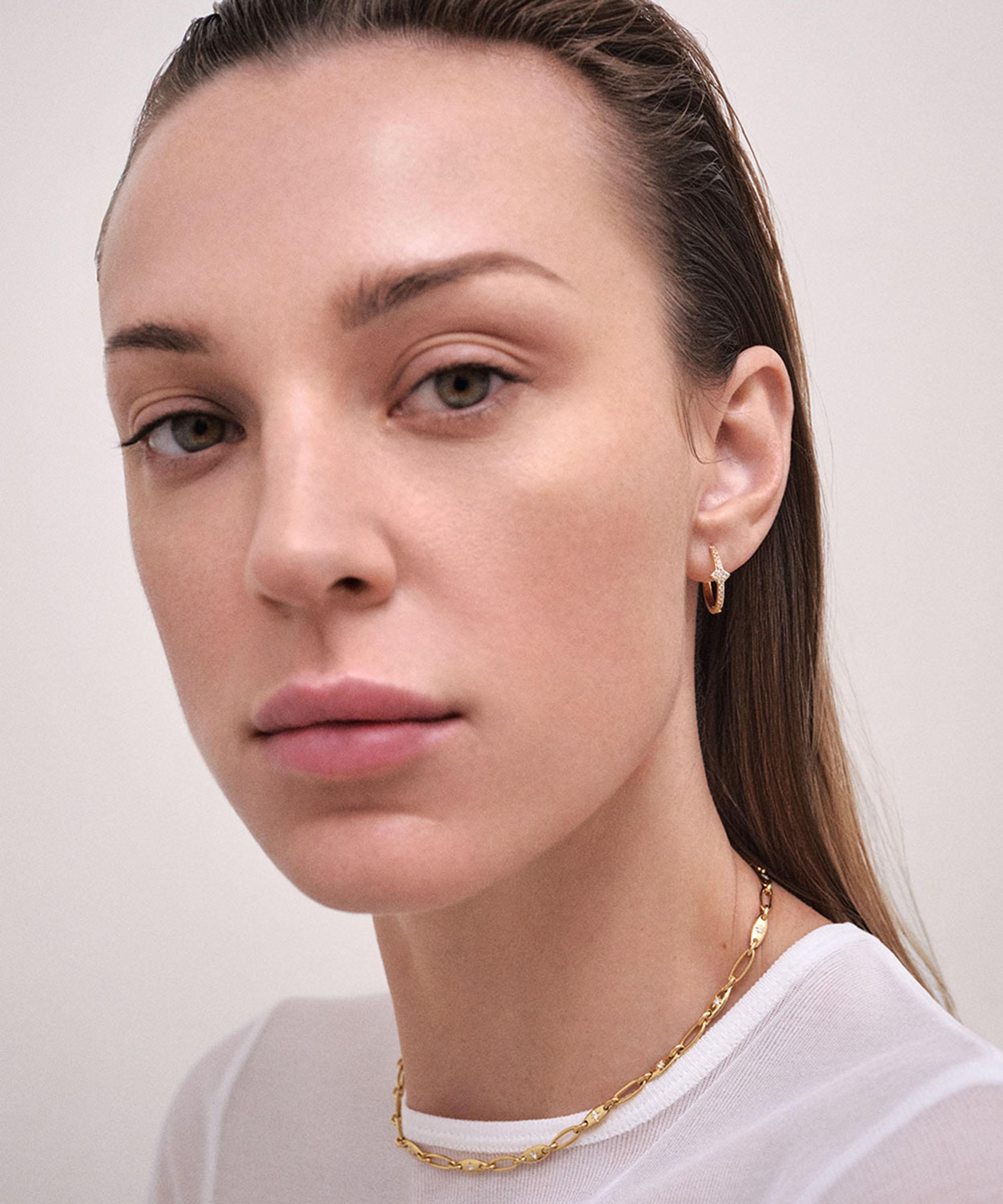 Astley Clarke - 18ct Gold-Plated Vermeil Silver Midi Luna Light Hoop Earrings image number 2