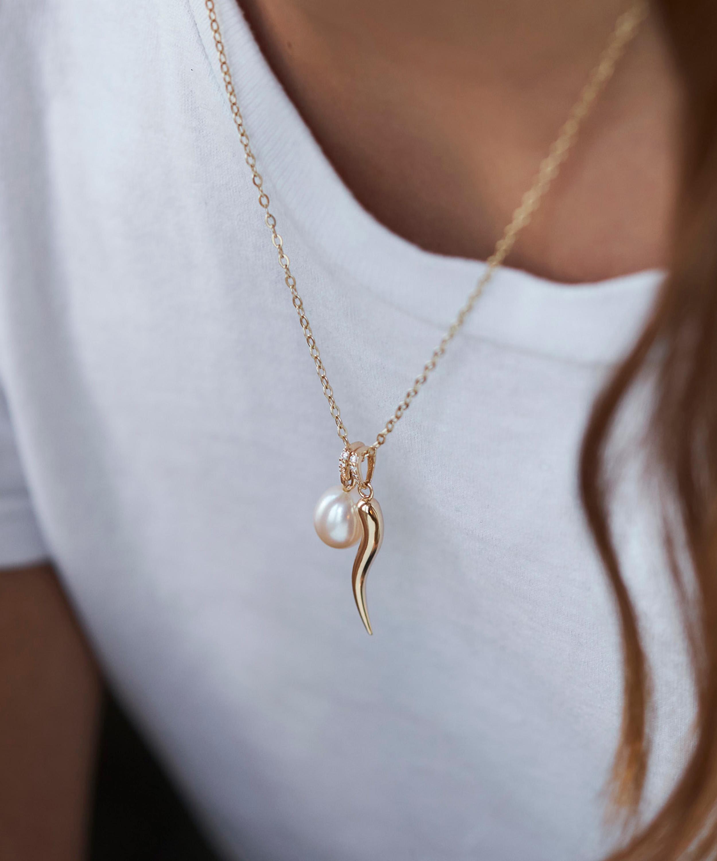Dinny Hall - 9ct Gold Toro Horn and Pearl Pendant Necklace image number 1
