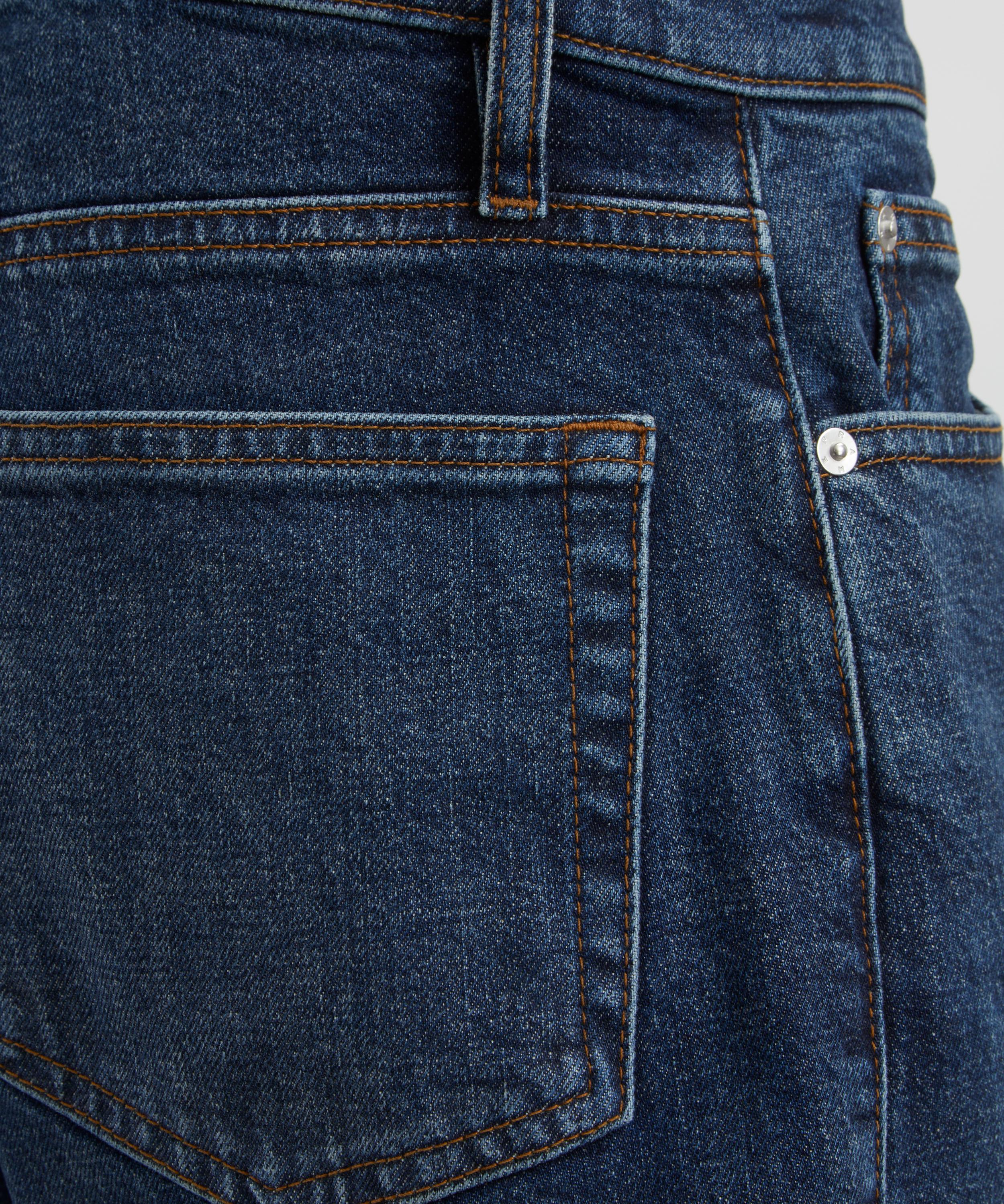 Frame - The Modern Straight Jeans in Pueblo image number 4