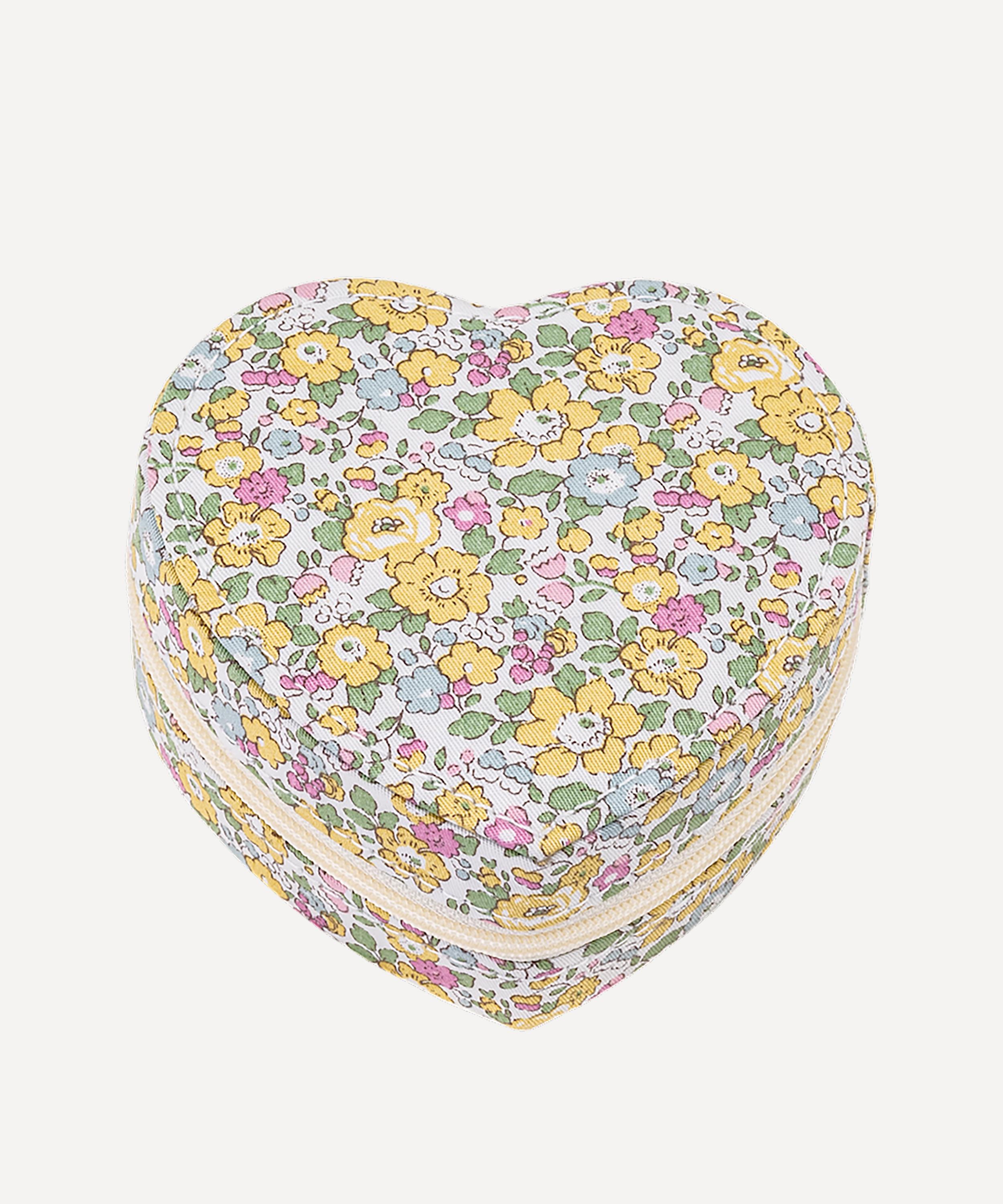 Bon Dep - Betsy Ann Tana Lawn™ Cotton Heart Jewellery Box