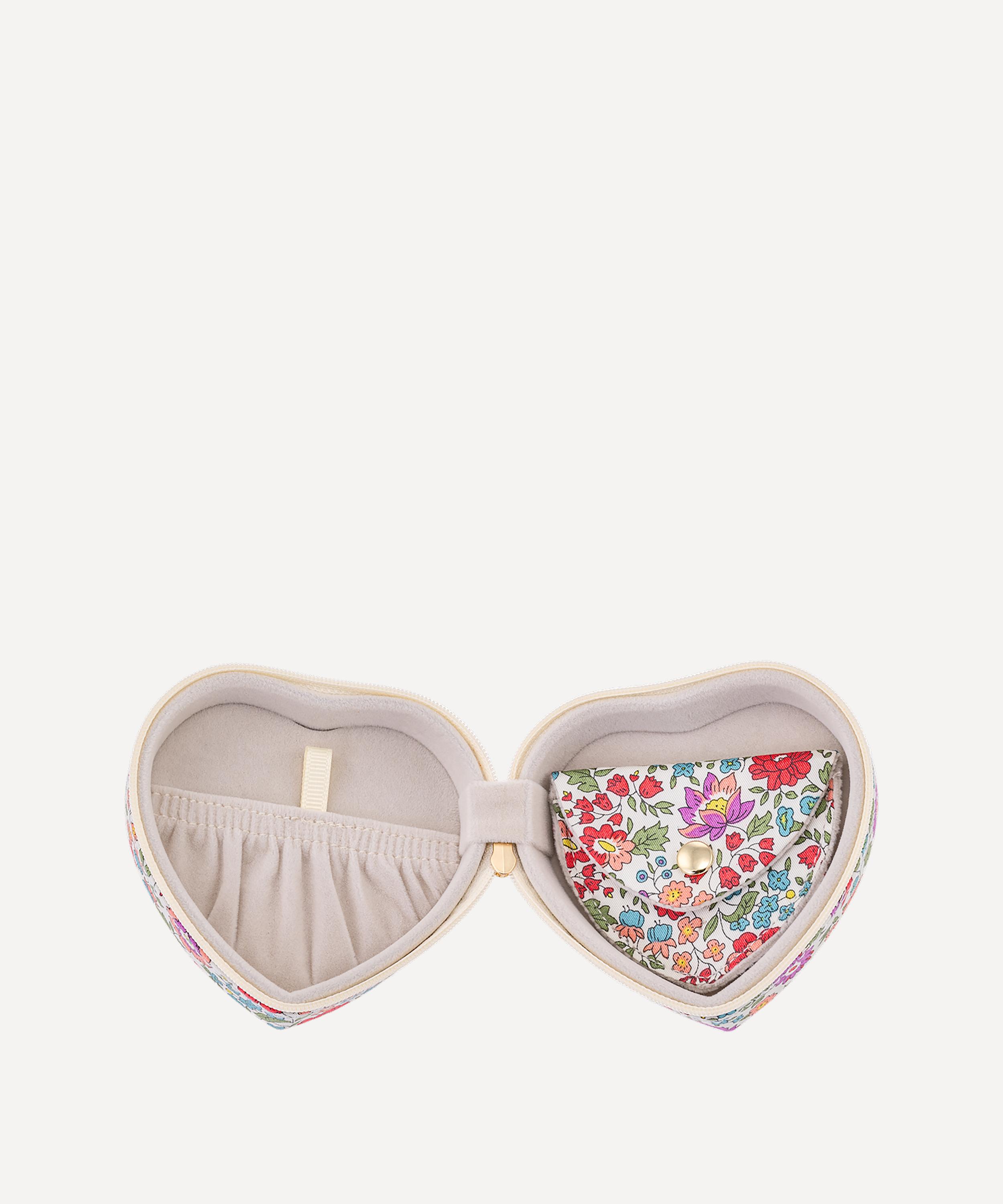 Bon Dep - D’Anjo Tana Lawn™ Cotton Heart Jewellery Box image number 1