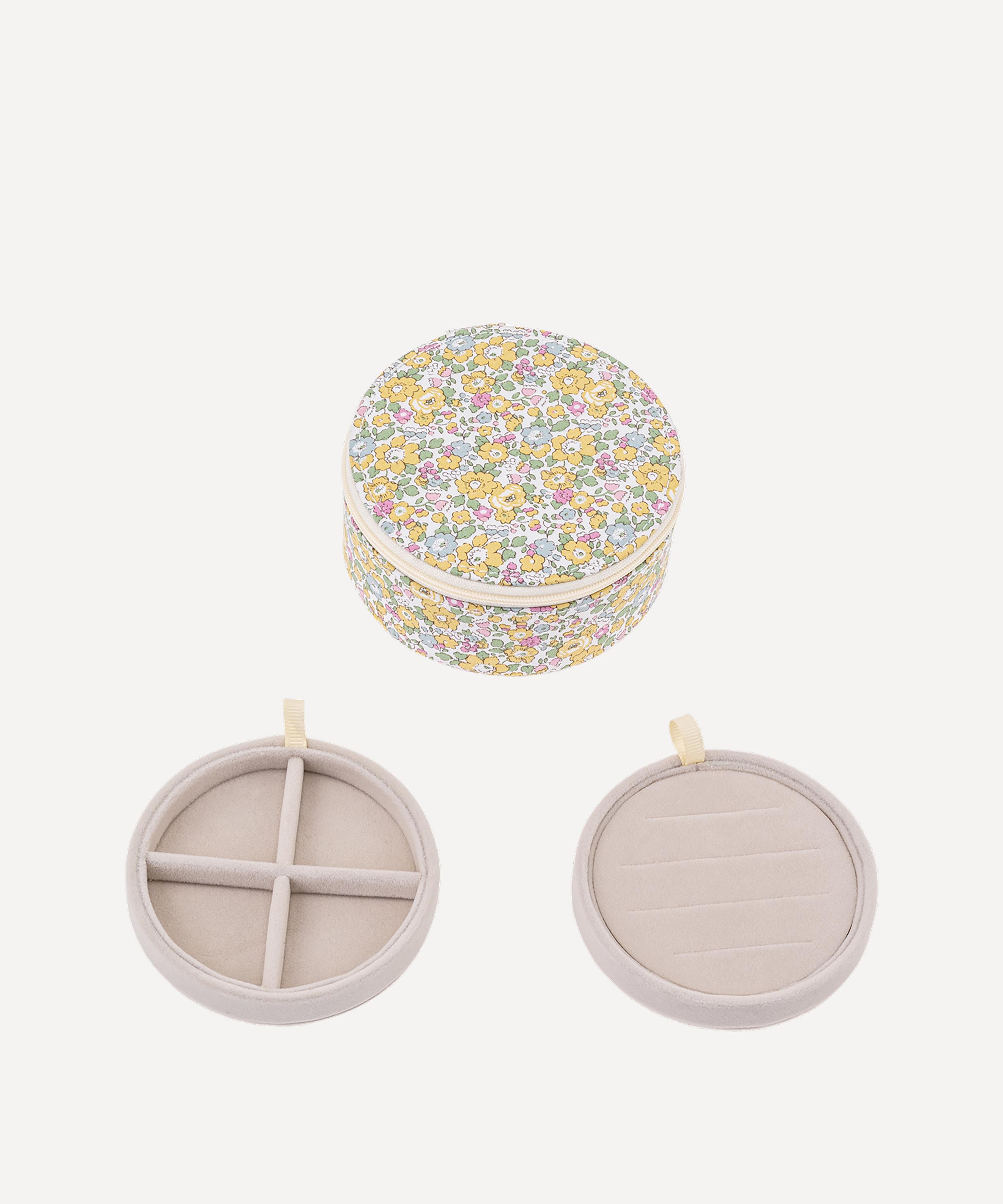 Bon Dep - Betsy Ann Tana Lawn™ Cotton Round Jewellery Box image number 0