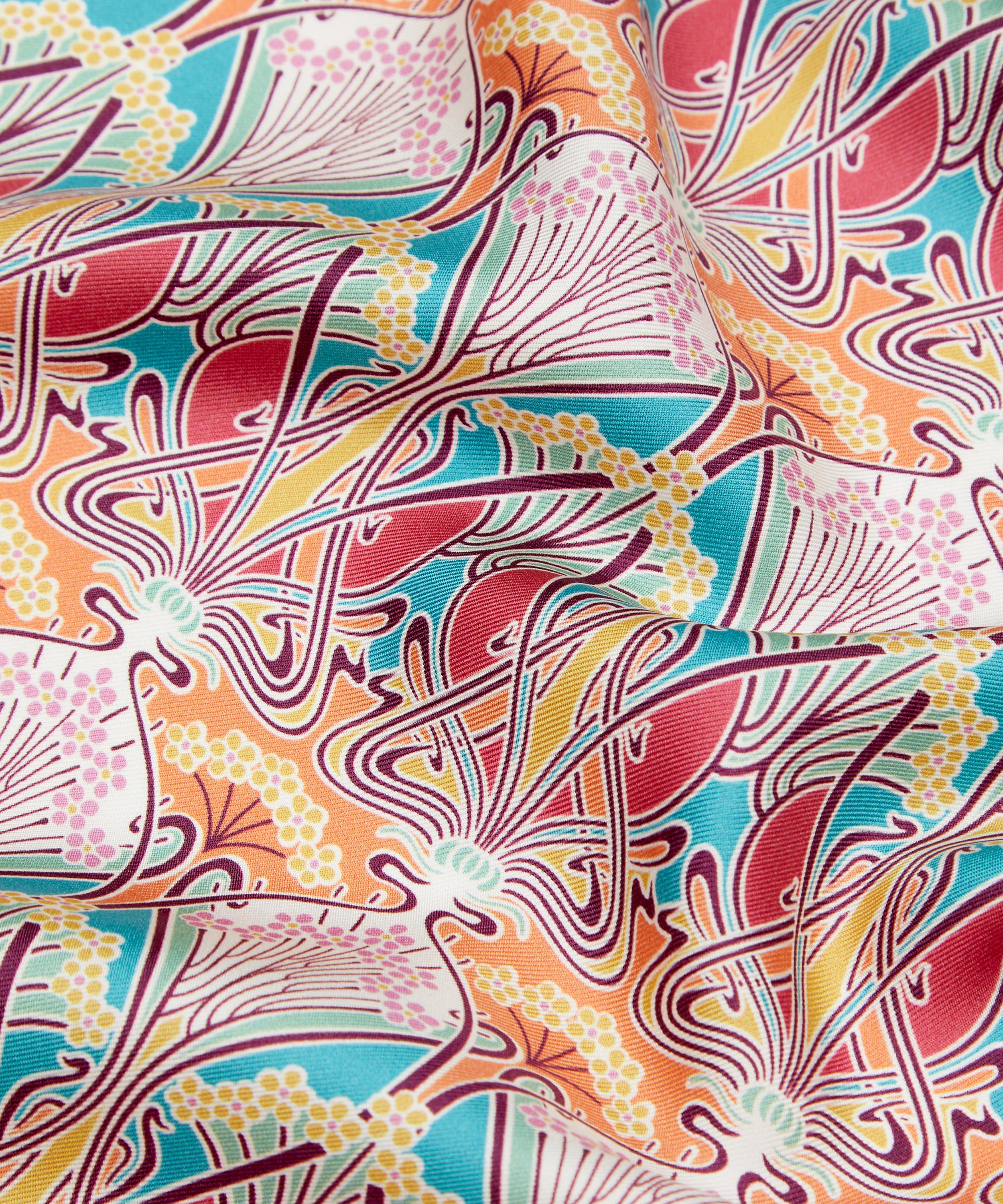 Liberty Fabrics - Ianthe Silk Twill image number 3