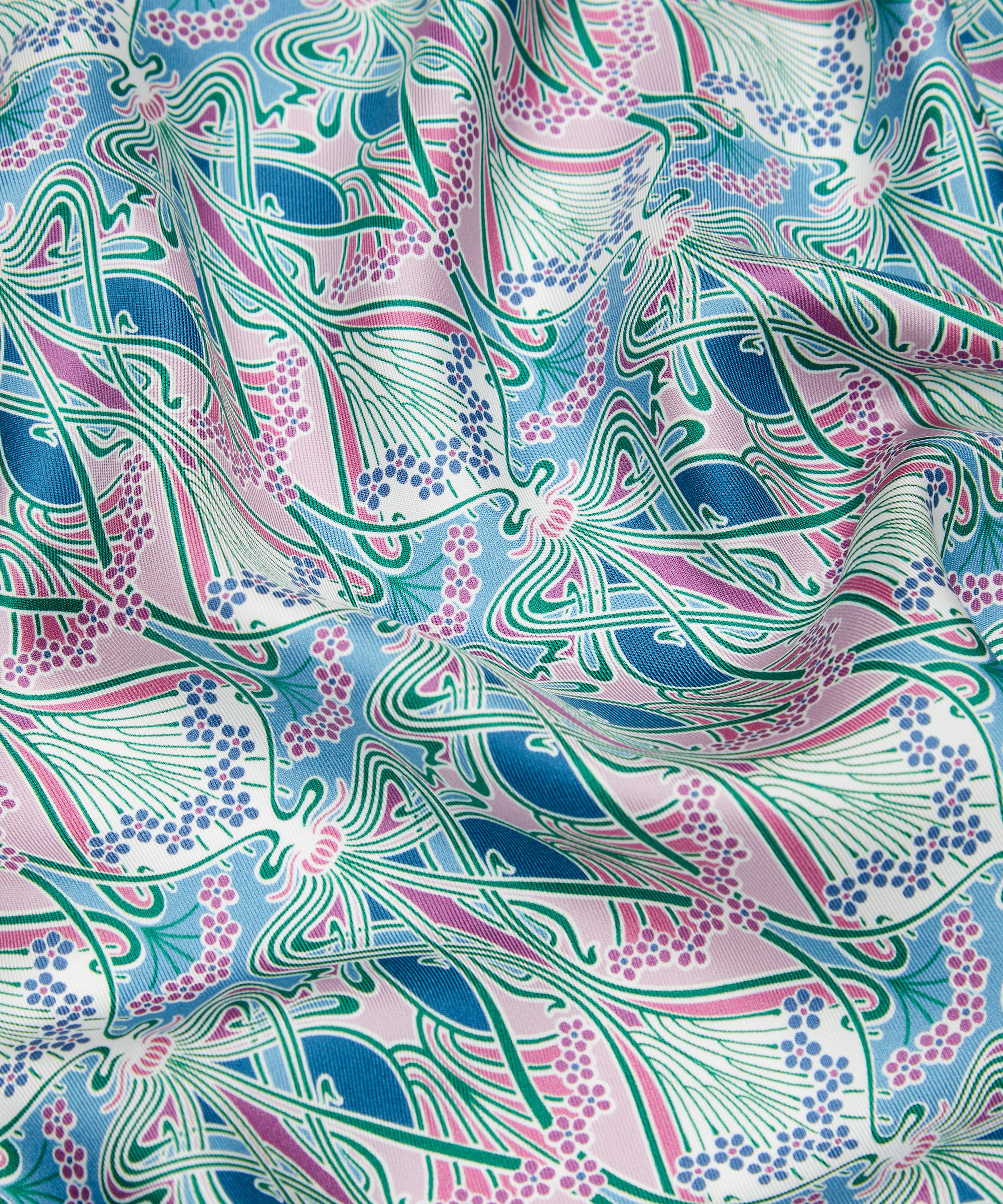 Liberty Fabrics - Ianthe Silk Twill image number 3
