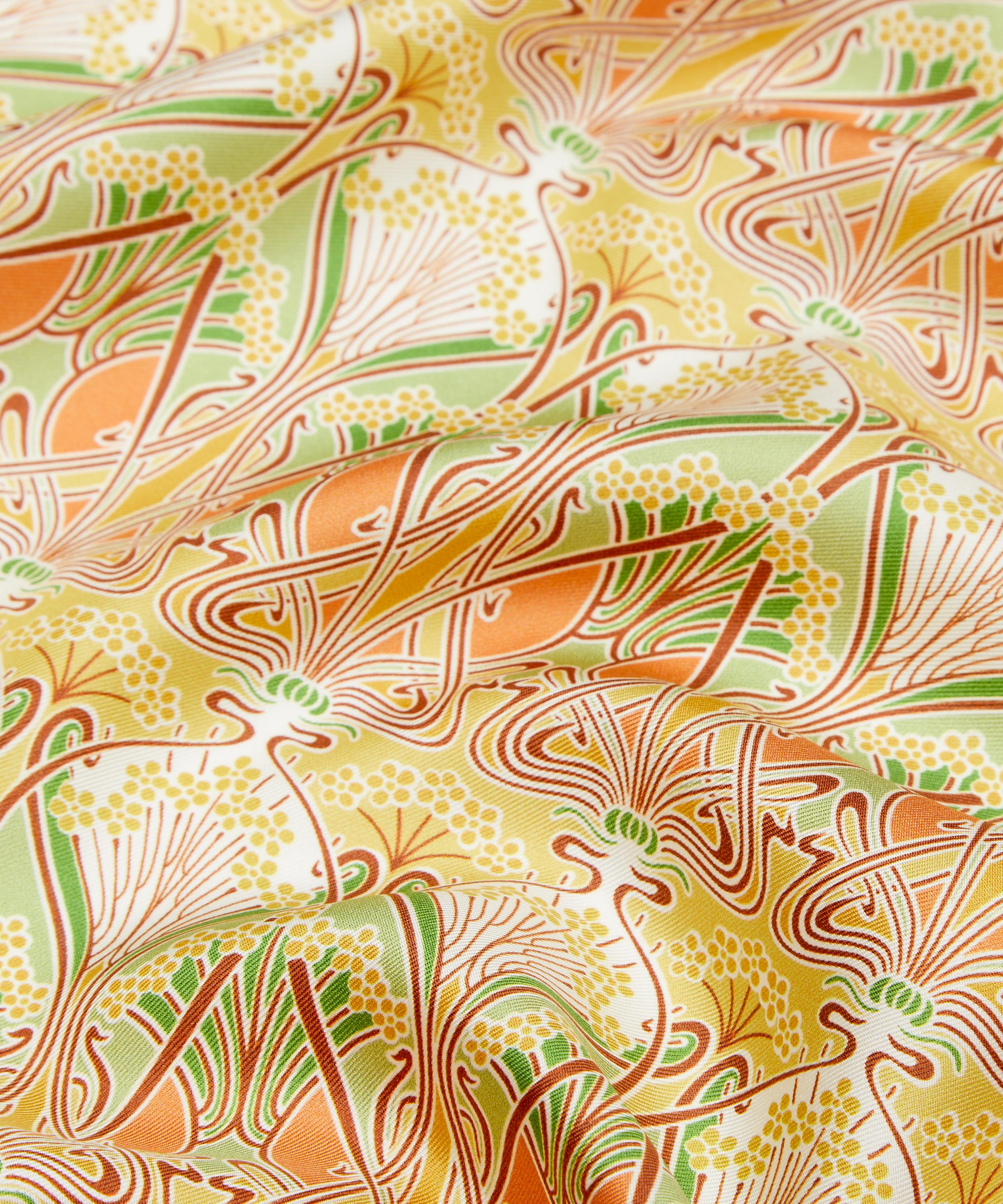 Liberty Fabrics - Ianthe Silk Twill image number 3
