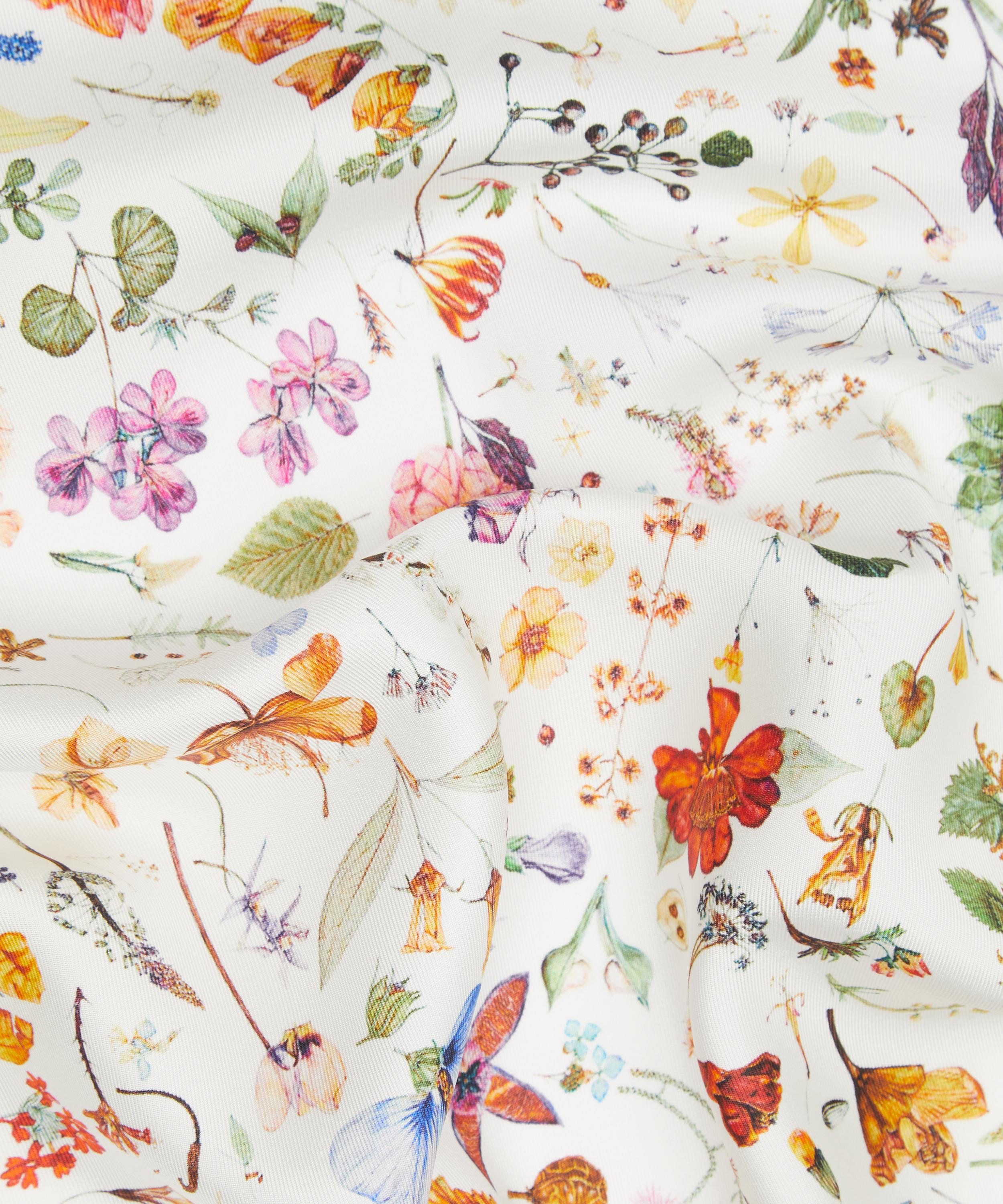 Liberty Fabrics - Floral Eve Silk Twill image number 3