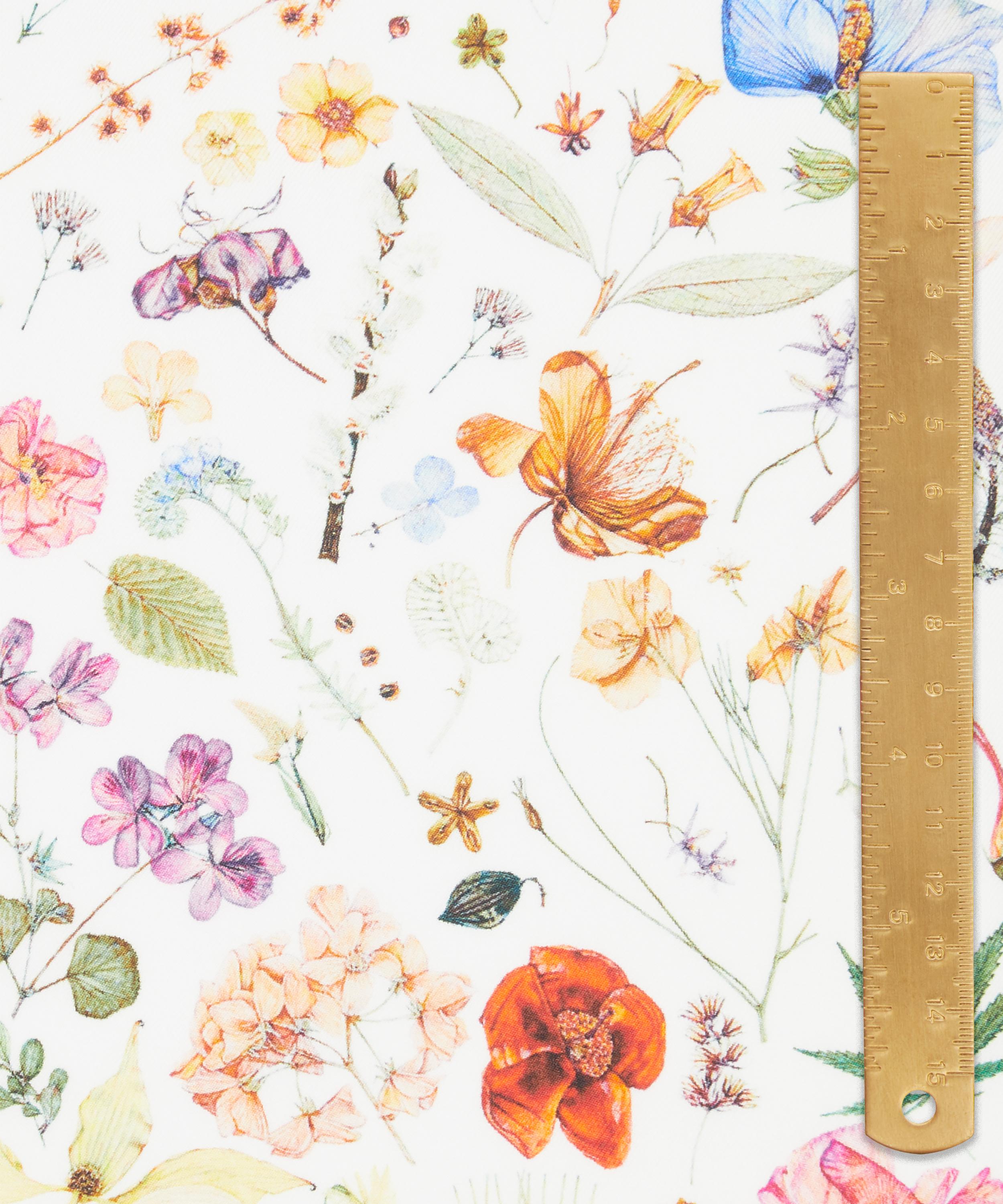 Liberty Fabrics - Floral Eve Silk Twill image number 4